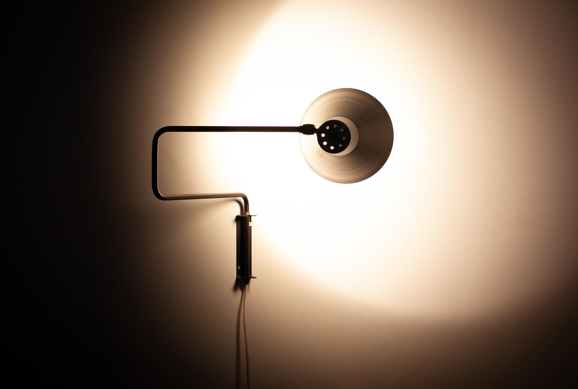 Lámpara de pared Paperclip Anvia 1950 J.J.M. Hoogervorst en venta 6