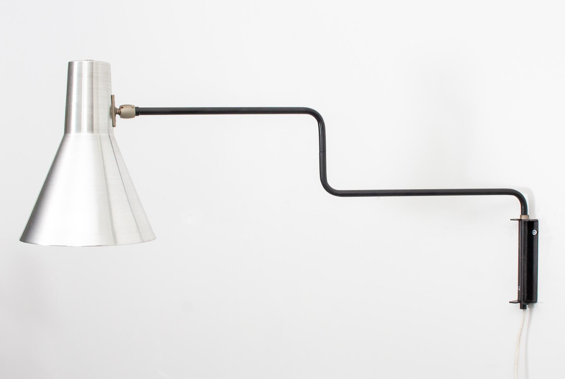 Mid-Century Modern Paperclip Wall Lamp Anvia 1950s J.J.M. Hoogervorst For Sale