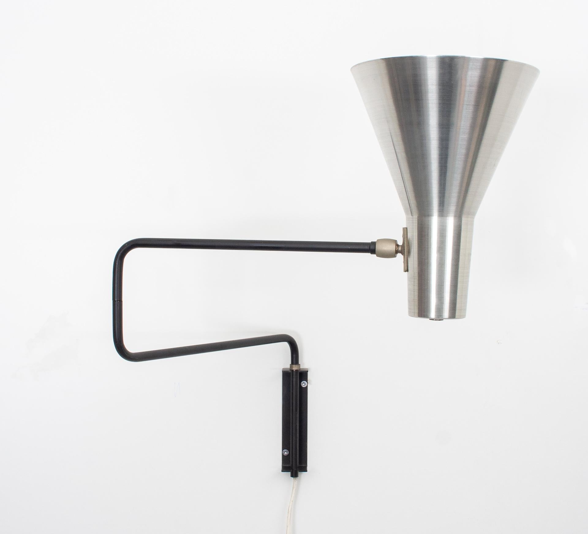 Mid-20th Century Paperclip Wall Lamp Anvia 1950s J.J.M. Hoogervorst For Sale