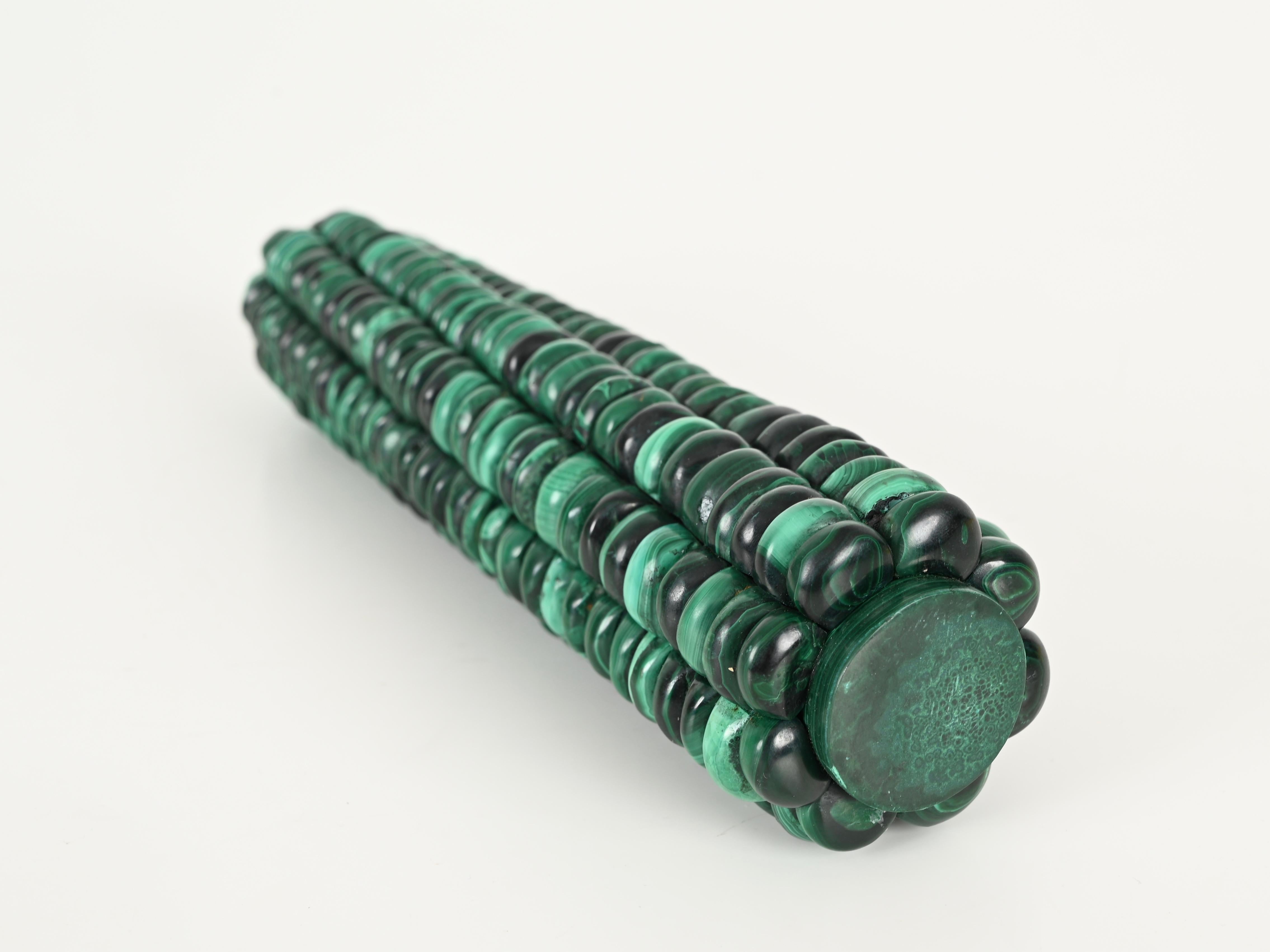 Malachite Sculpture presse-papiers en marbre italien de malachite verte, 1970 en vente