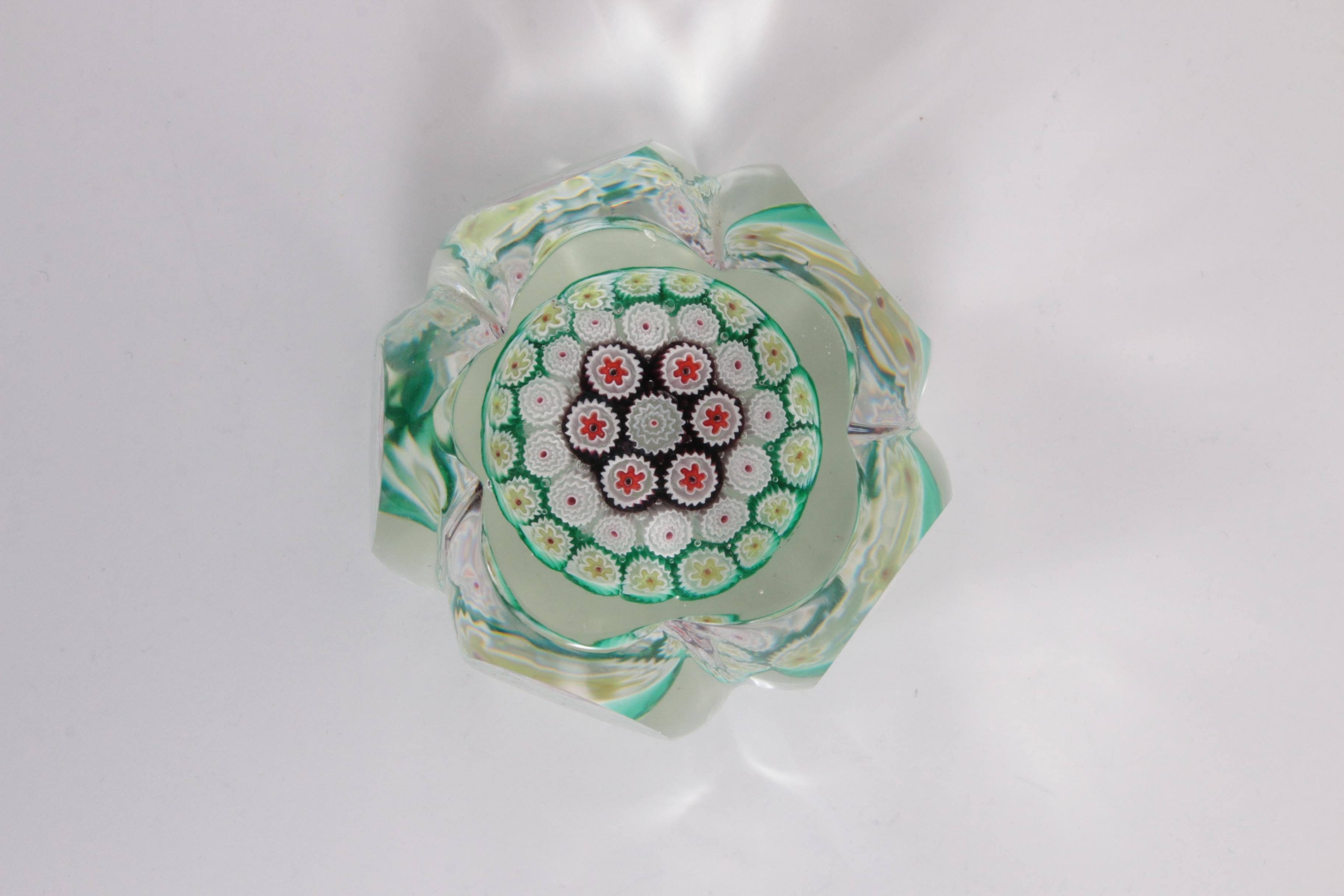Paperweight Flower Model Murano Italy, 1960 For Sale 3