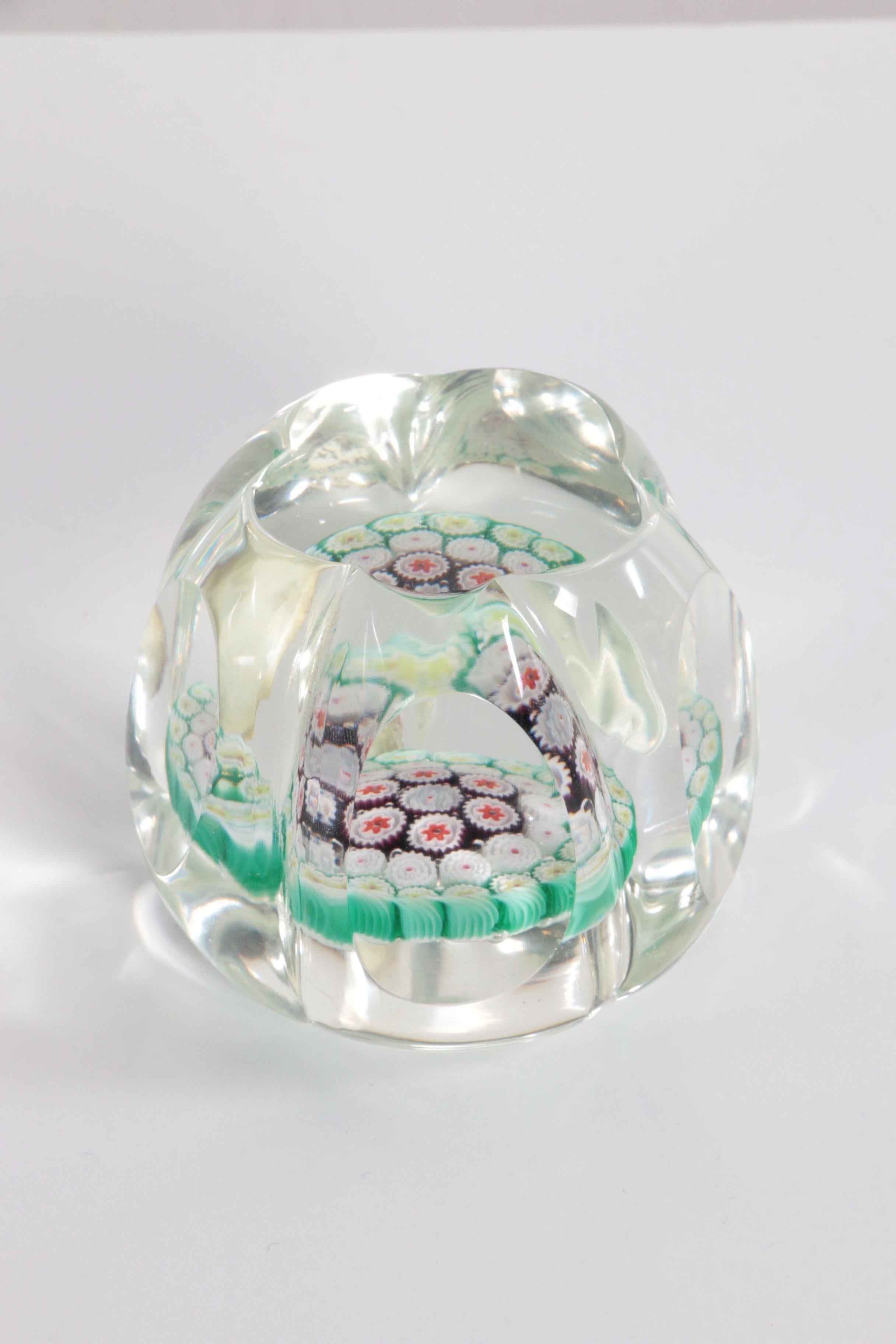 Paperweight Flower Model Murano Italy, 1960 For Sale 4