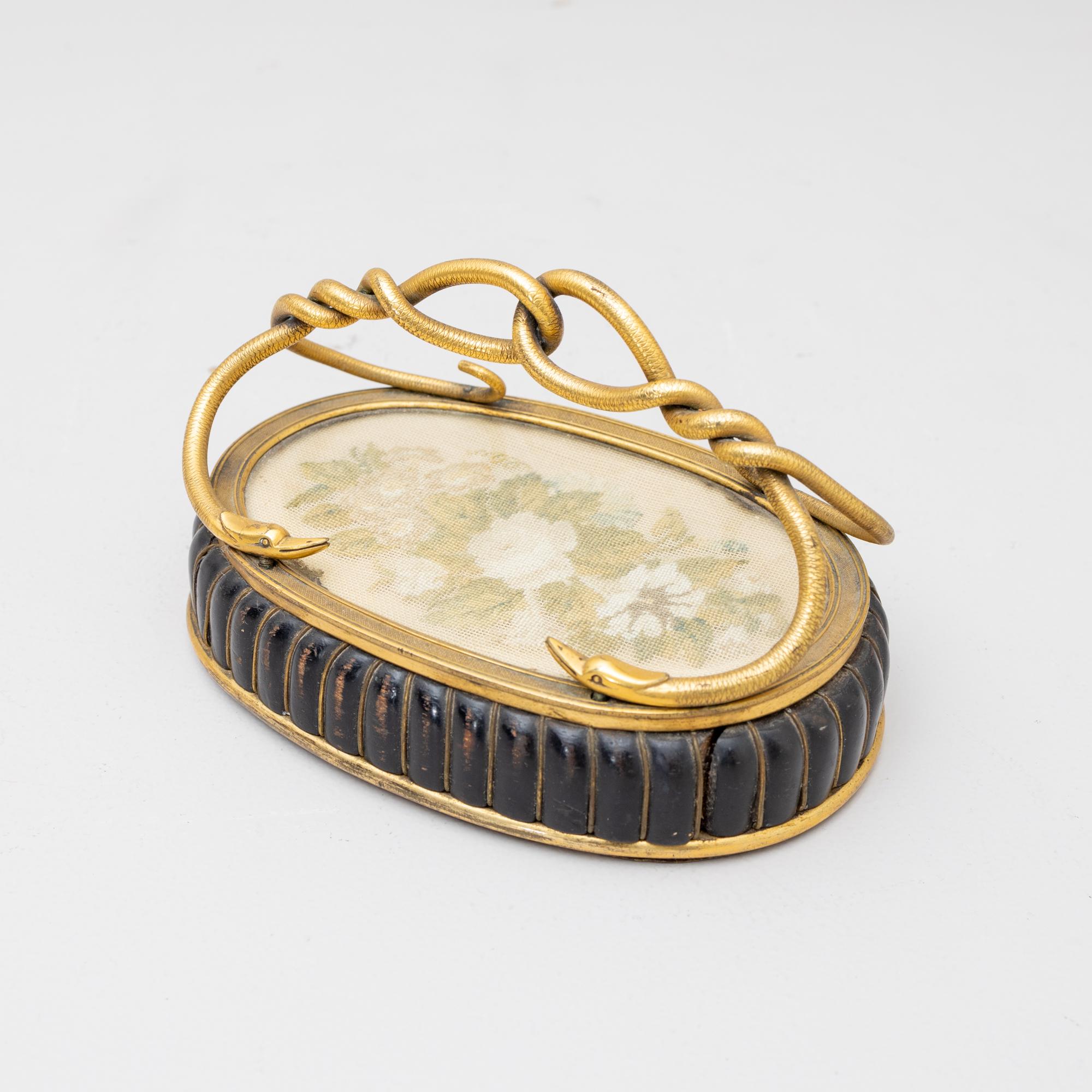 Bronze Paperweight, Vienna, Early 19th Century For Sale