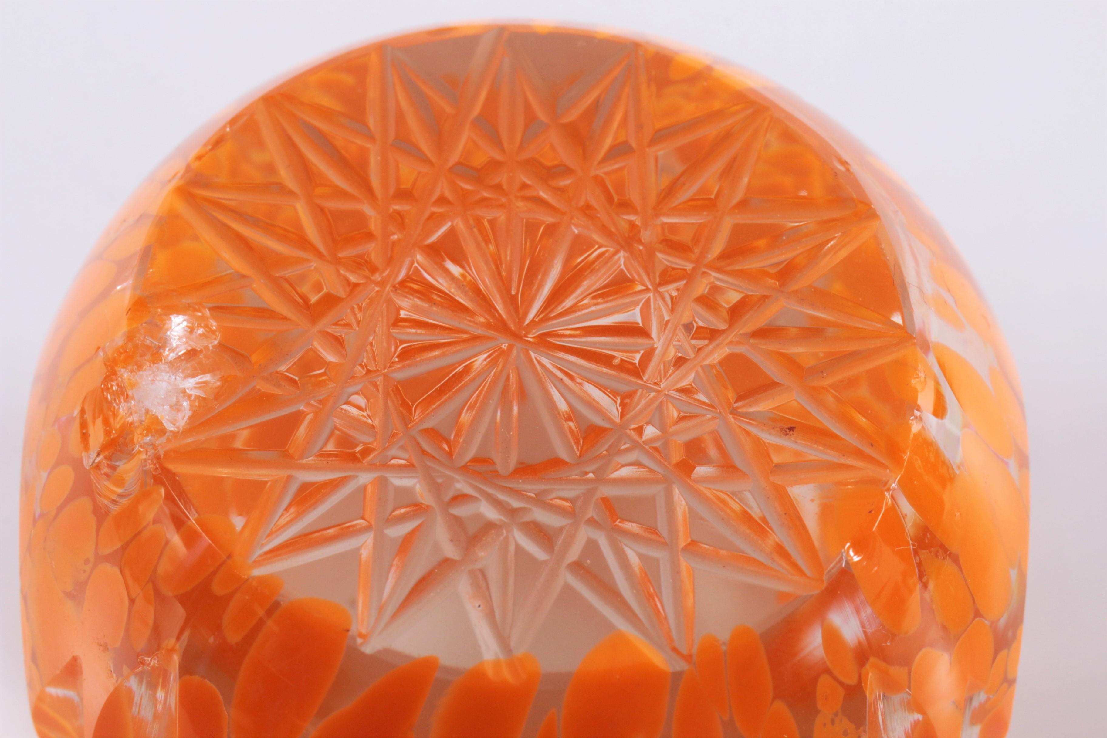 20th Century Paperweight with a Nice Sleek Finish and a Beautiful Orange Colour For Sale