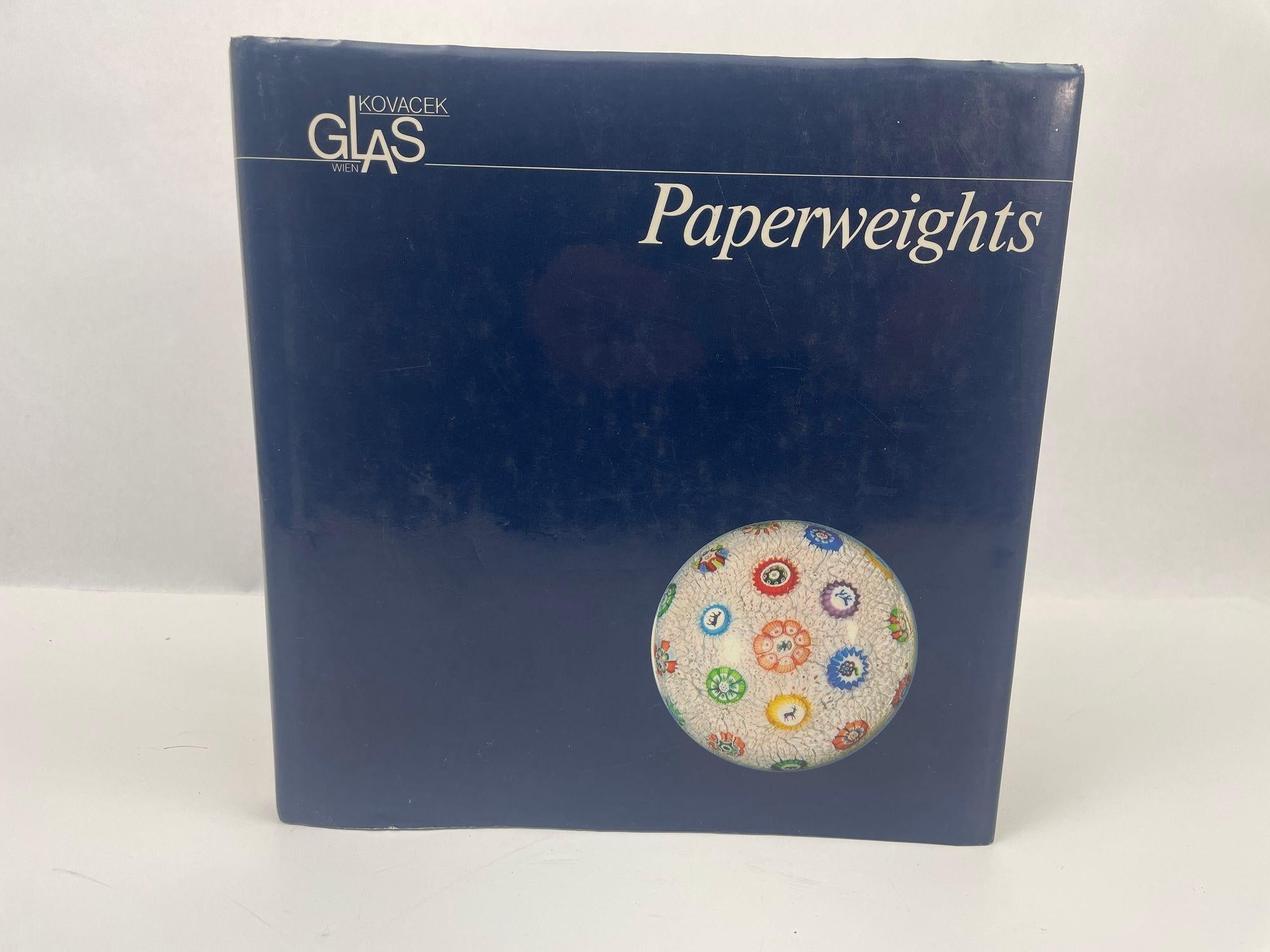 Paperweights Glass Gallery Michael Kovacek Vienna - 1987 Hardcover Reference Book.
A superb collection of 19th century and early 20th century glass paperweights with color images, and detailed written descriptions. 178 weights described, 168 pages