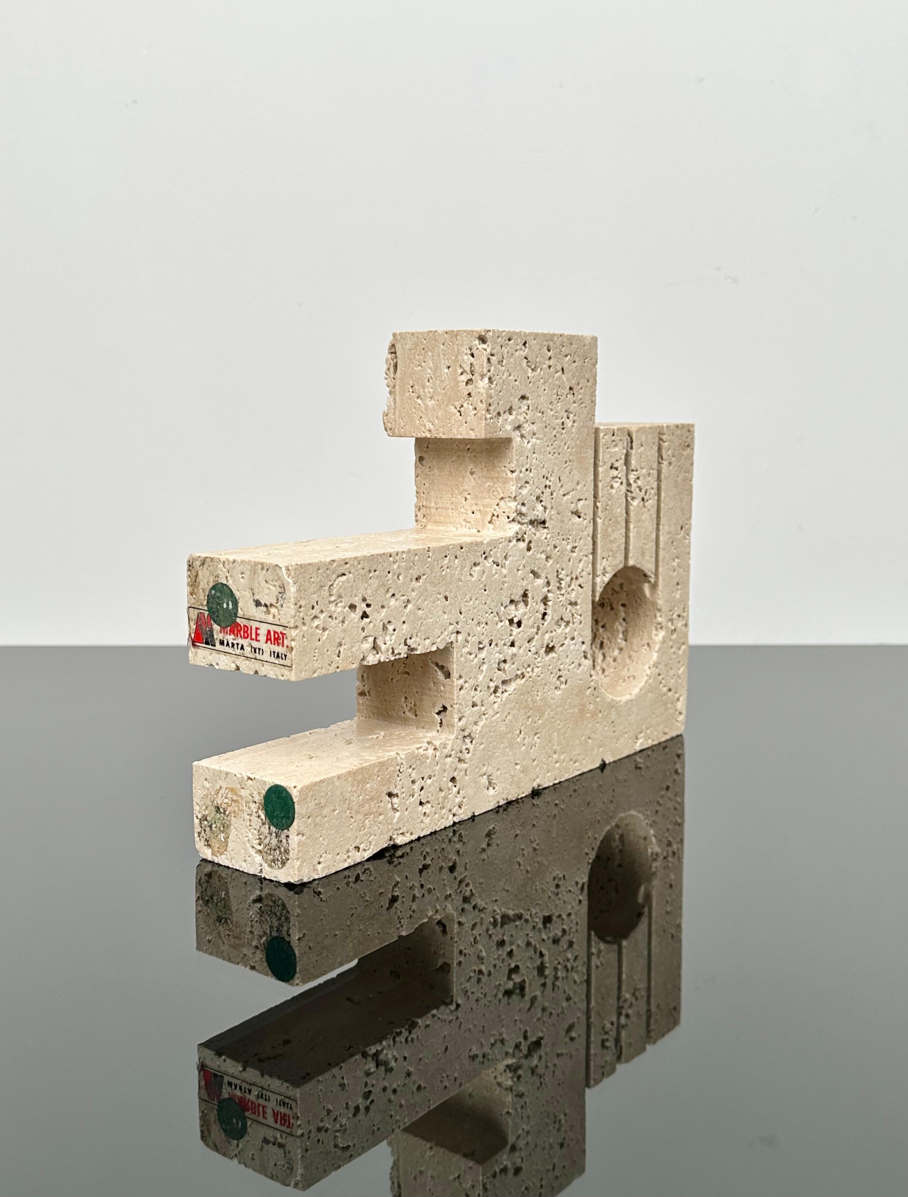 Briefbeschwerer oder Buchstütze aus Travertin von Marmorkunst, Italien 1970er Jahre im Angebot 6