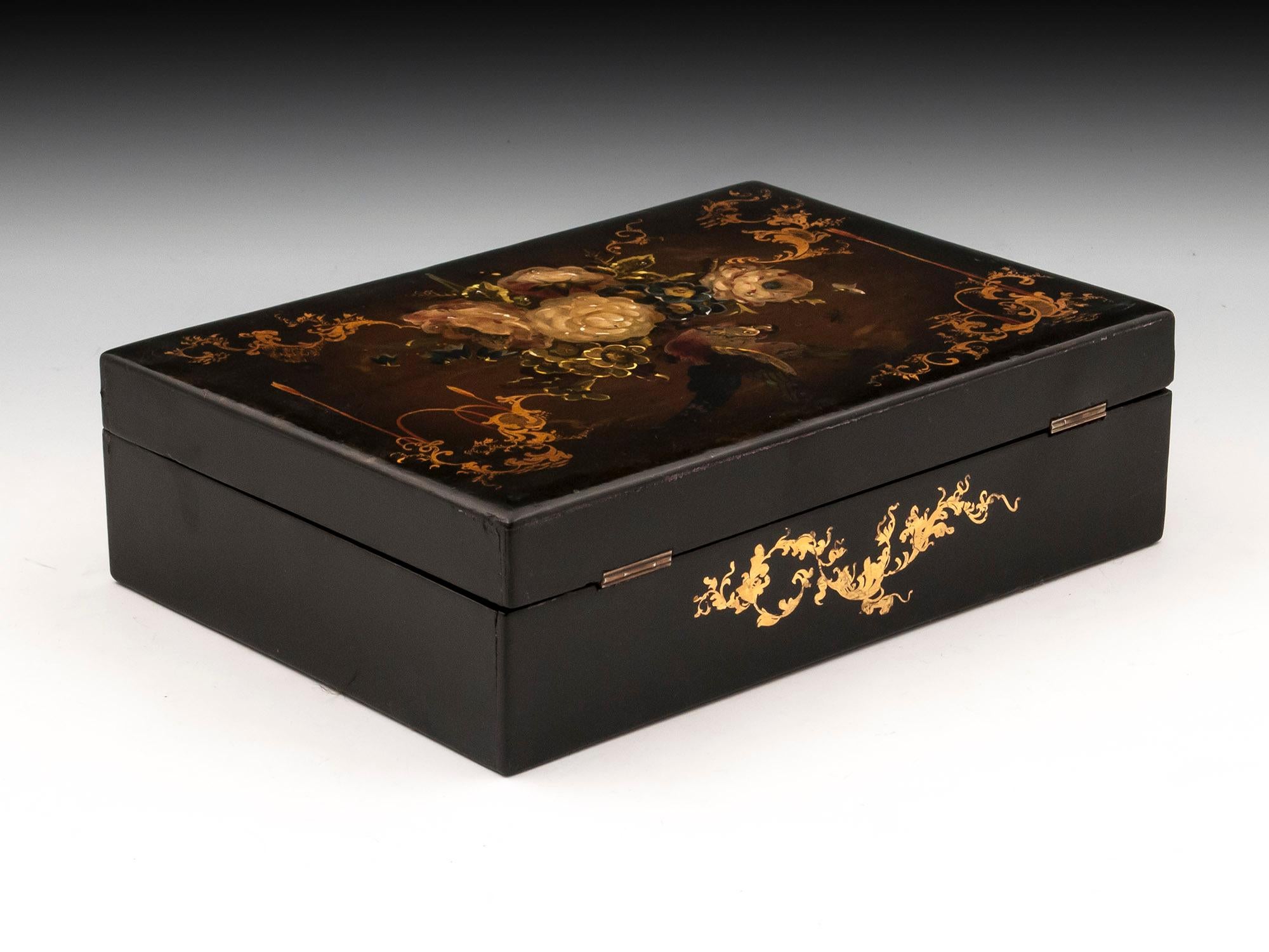 Papier Mâché Sewing Box Velvet Lined Mother-of-Pearl, 19th Century In Good Condition For Sale In Northampton, United Kingdom