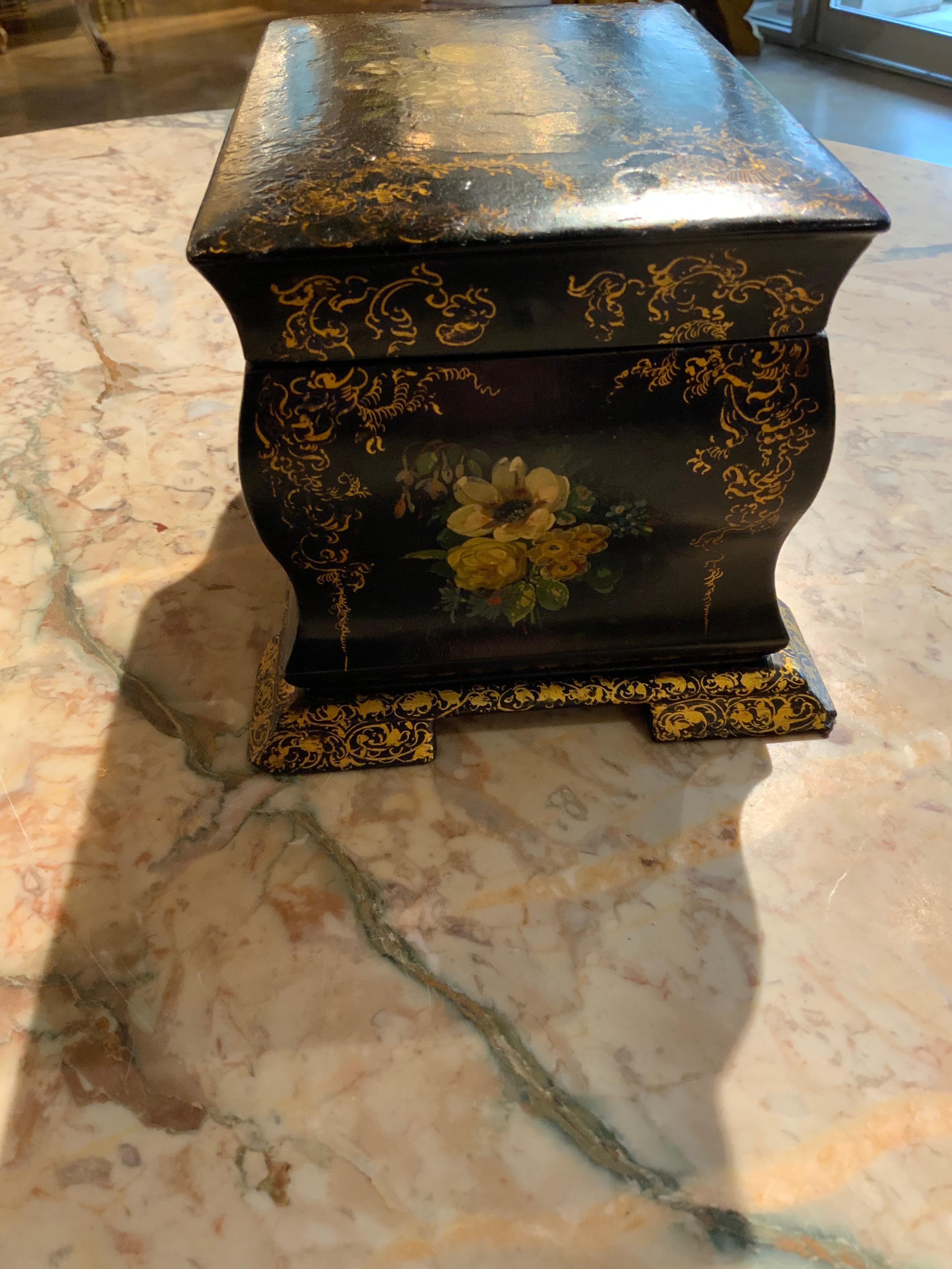 Papier-Mâché Tea Caddie /1850 with Floral and Foliate Designs with Black Ground In Excellent Condition For Sale In Houston, TX