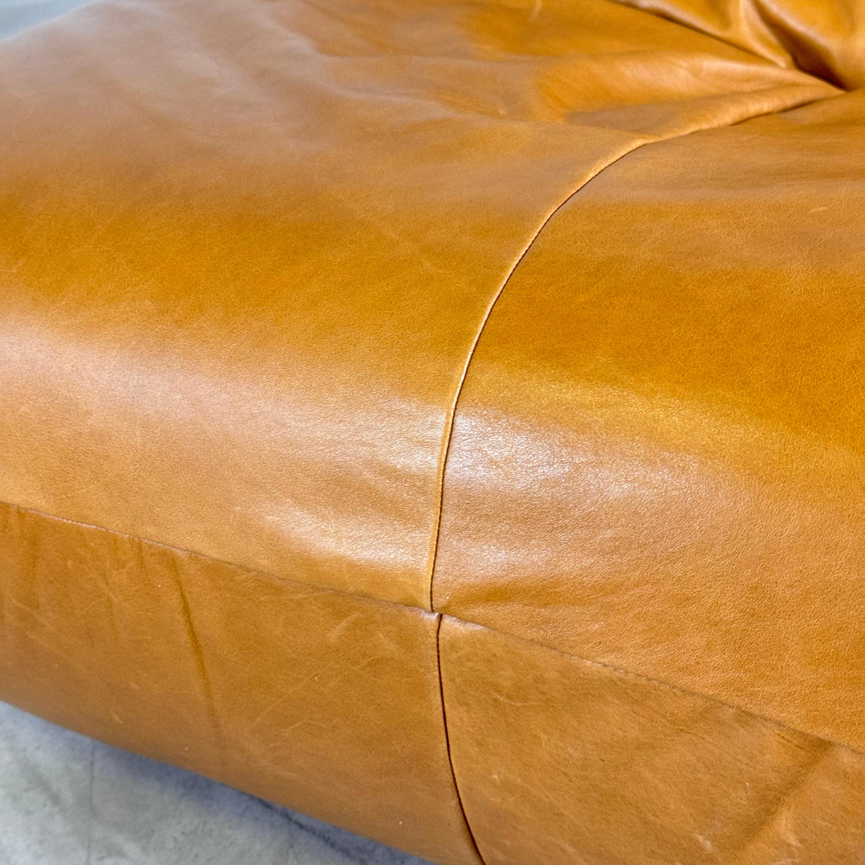 'Papillon' Lounge Chairs by Guido Maria Rosati for Giovannetti, 1972, Leather In Good Condition In Bagnolo Mella, Brescia