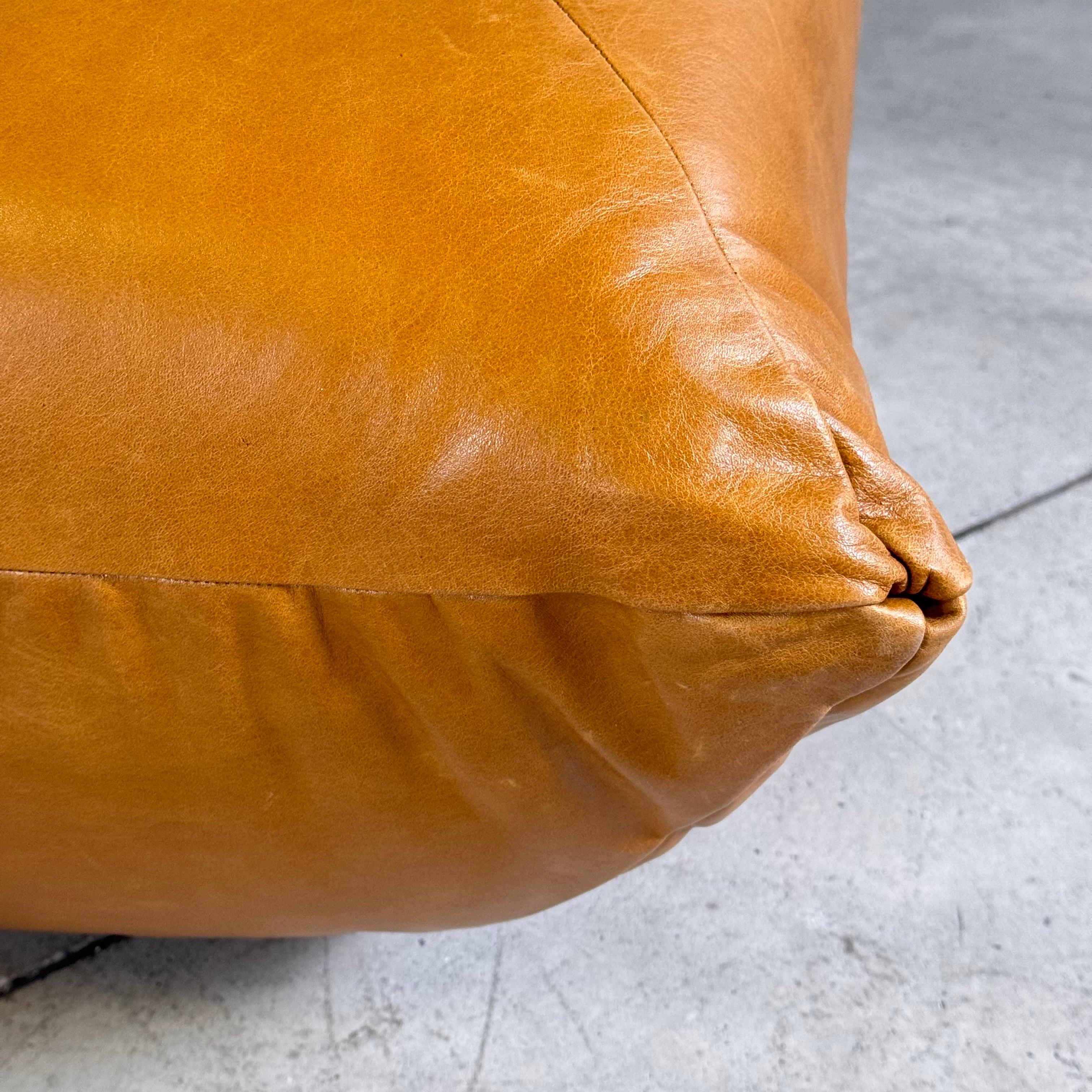 Late 20th Century 'Papillon' Lounge Chairs by Guido Maria Rosati for Giovannetti, 1972, Leather