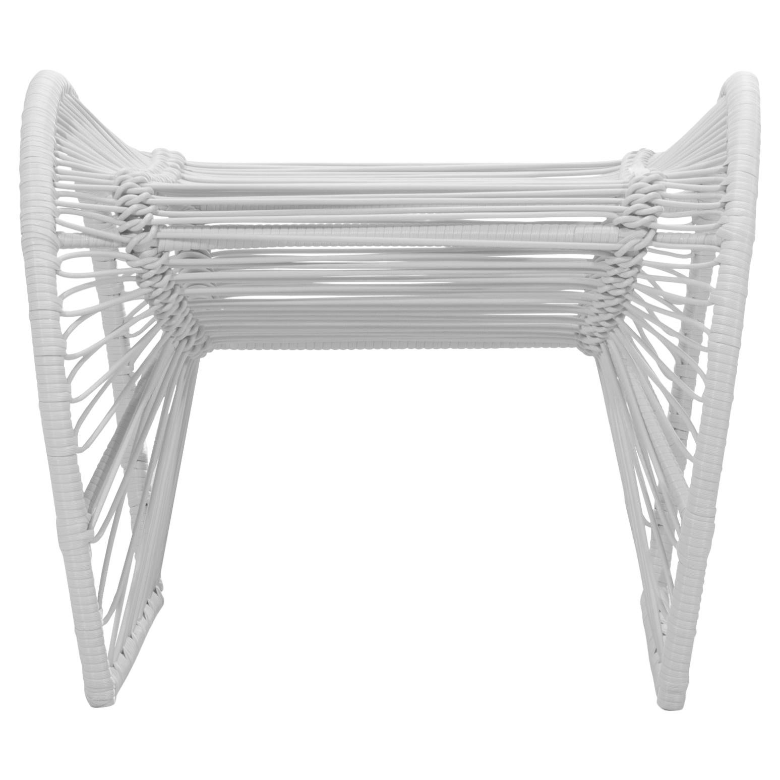 Pouf Papillon di Kenneth Cobonpue