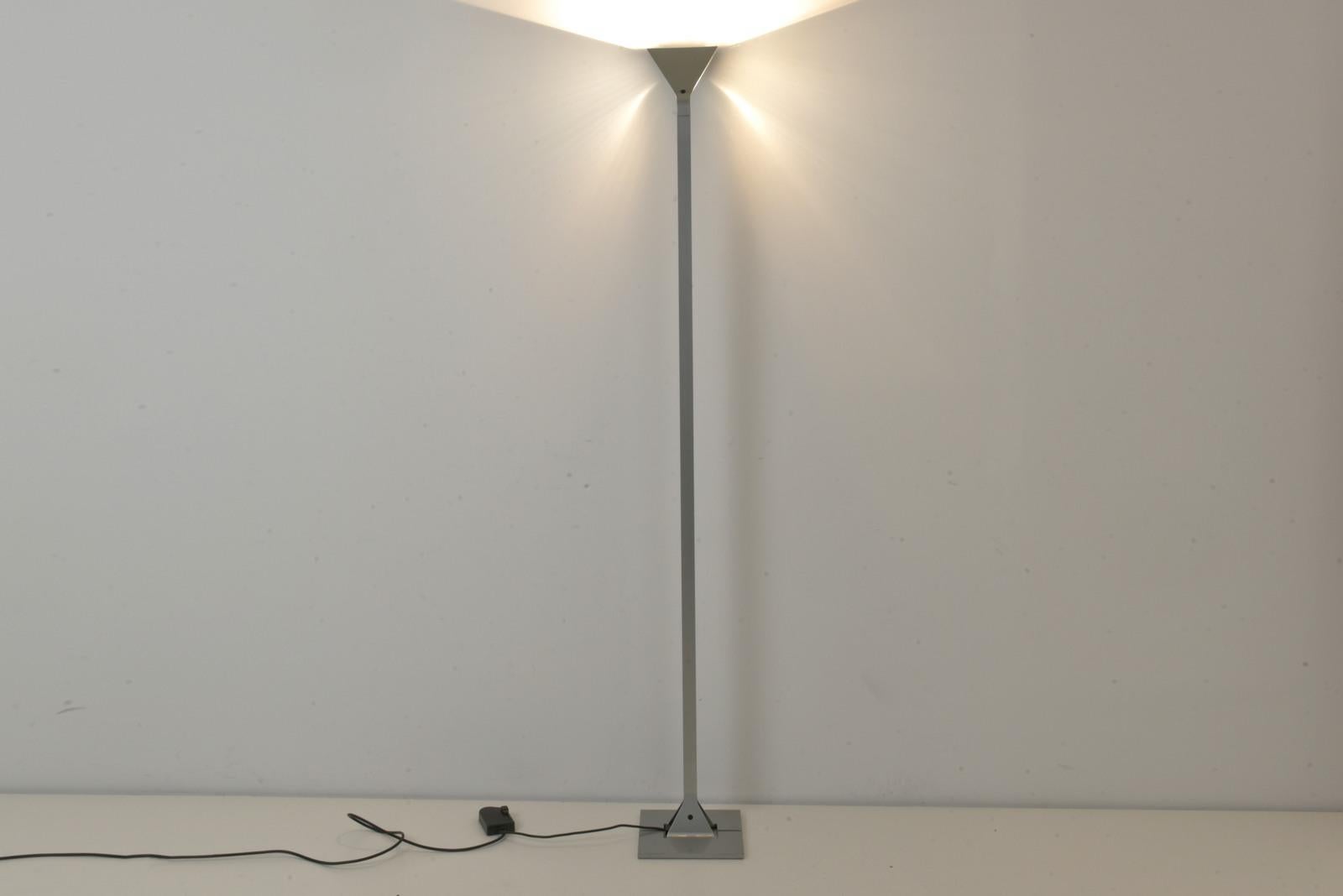 Cast PAPILLONA Floor Lamp by Tobia Scarpa for Flos, Italy - 1975 For Sale