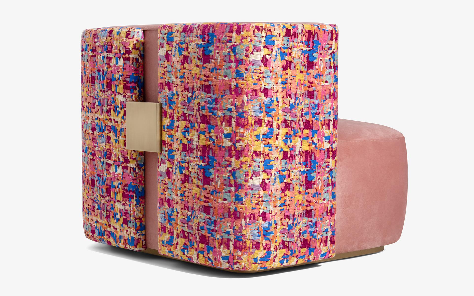 Papillonne Armchair in Pink Velvet and Kenzo Armchair Lead Time four weeks In New Condition For Sale In İSTANBUL, TR