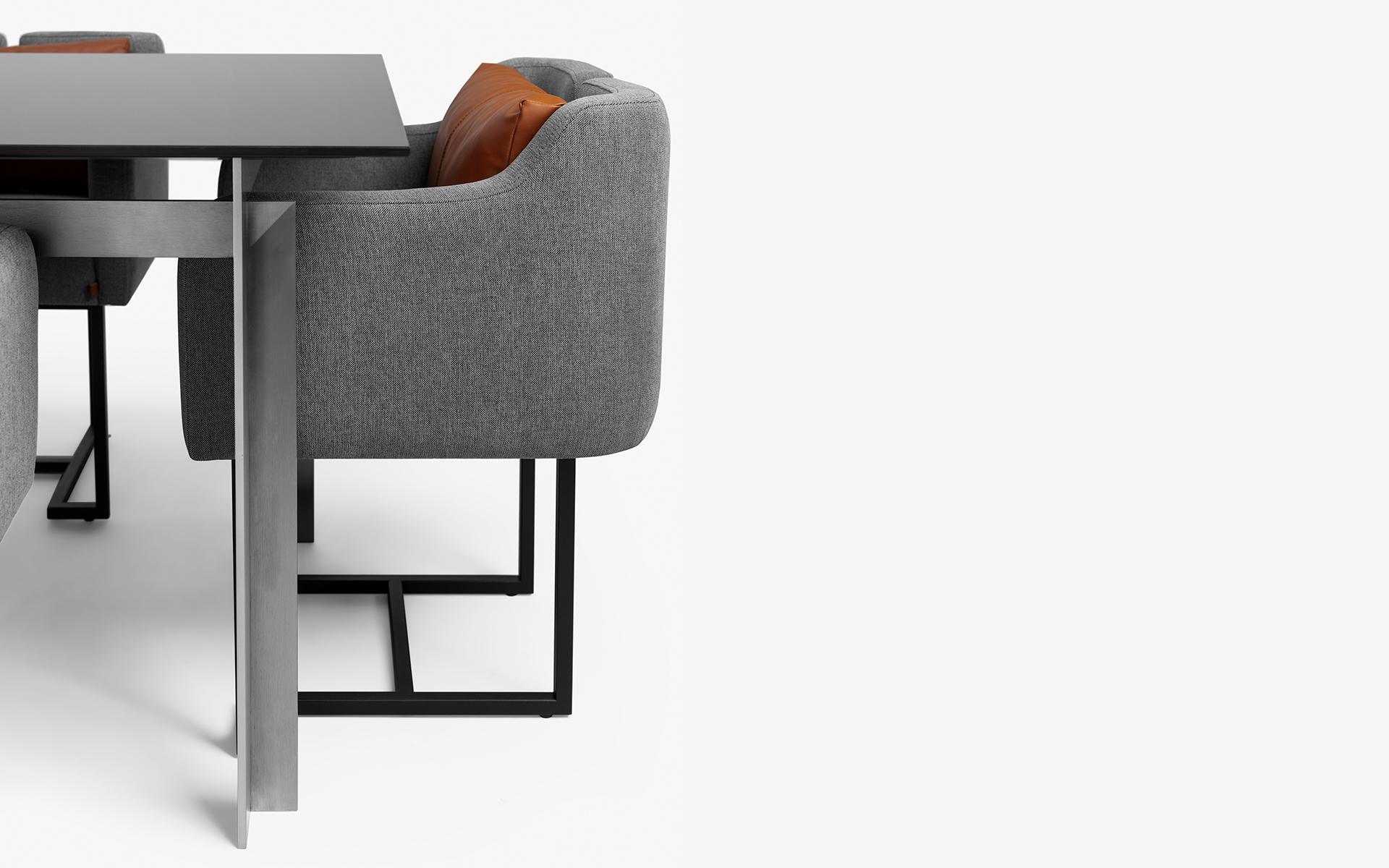 Papillonne Black Metal Chair 9