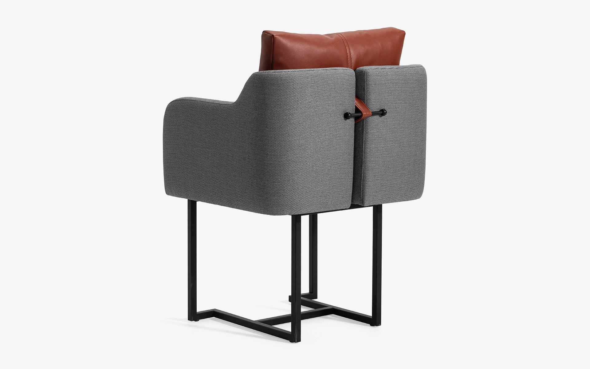 Hand-Crafted Papillonne Black Metal Chair For Sale