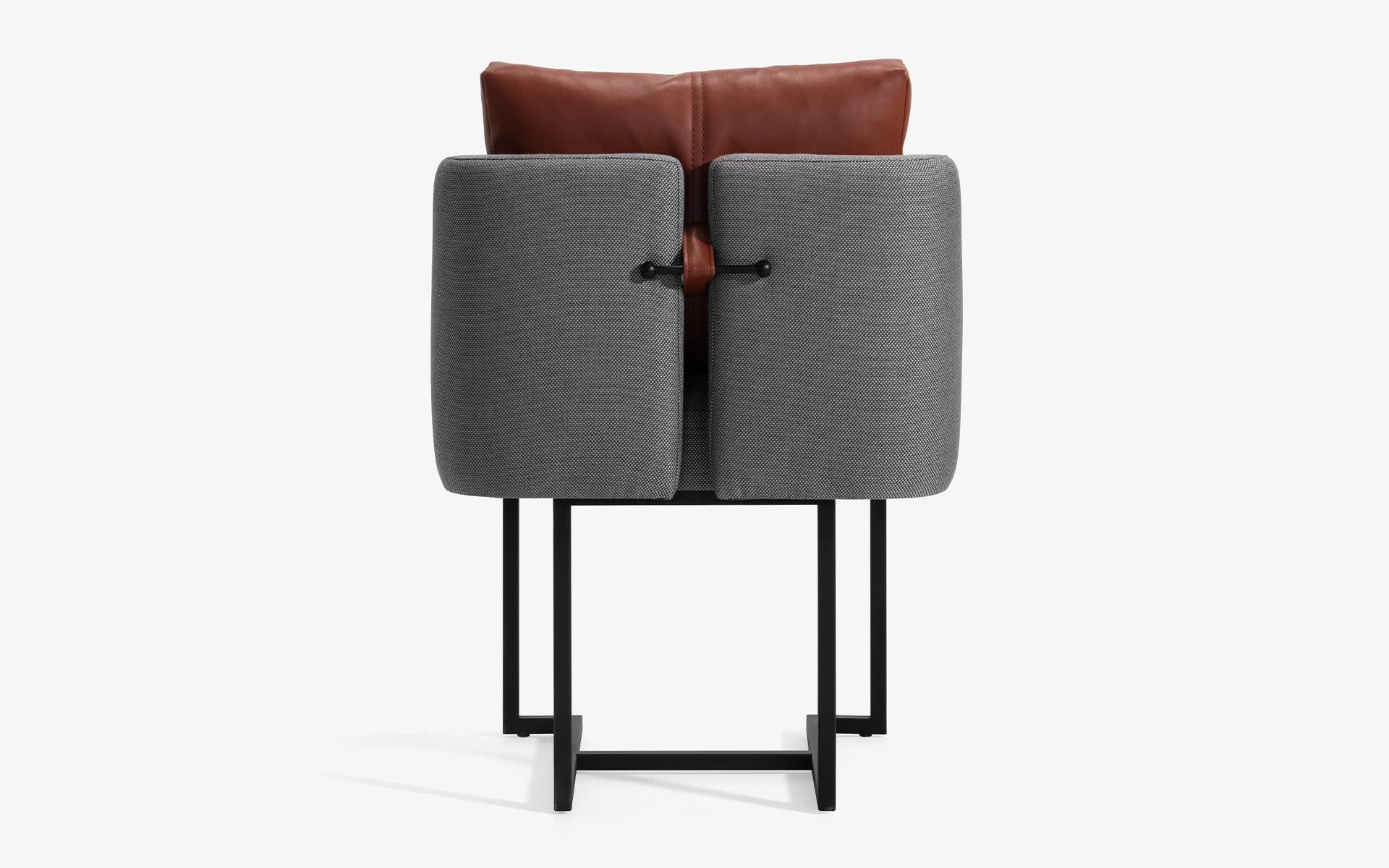 Papillonne Black Metal Chair In New Condition For Sale In İSTANBUL, TR