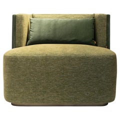 Papillonne Green Armchair with Brass Accessory