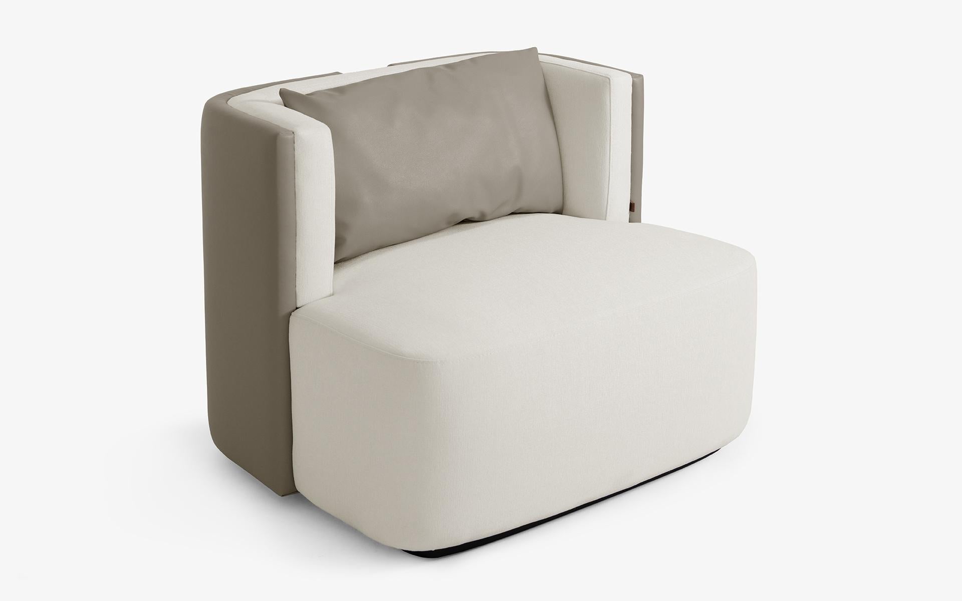 La serie PAPILLONNE, que destaca en todos los ámbitos por su llamativo enfoque de diseño moderno y su variedad de materiales, aporta un nuevo rostro a los espacios con su aspecto minimalista. Destacando por su respaldo simétrico con detalles de
