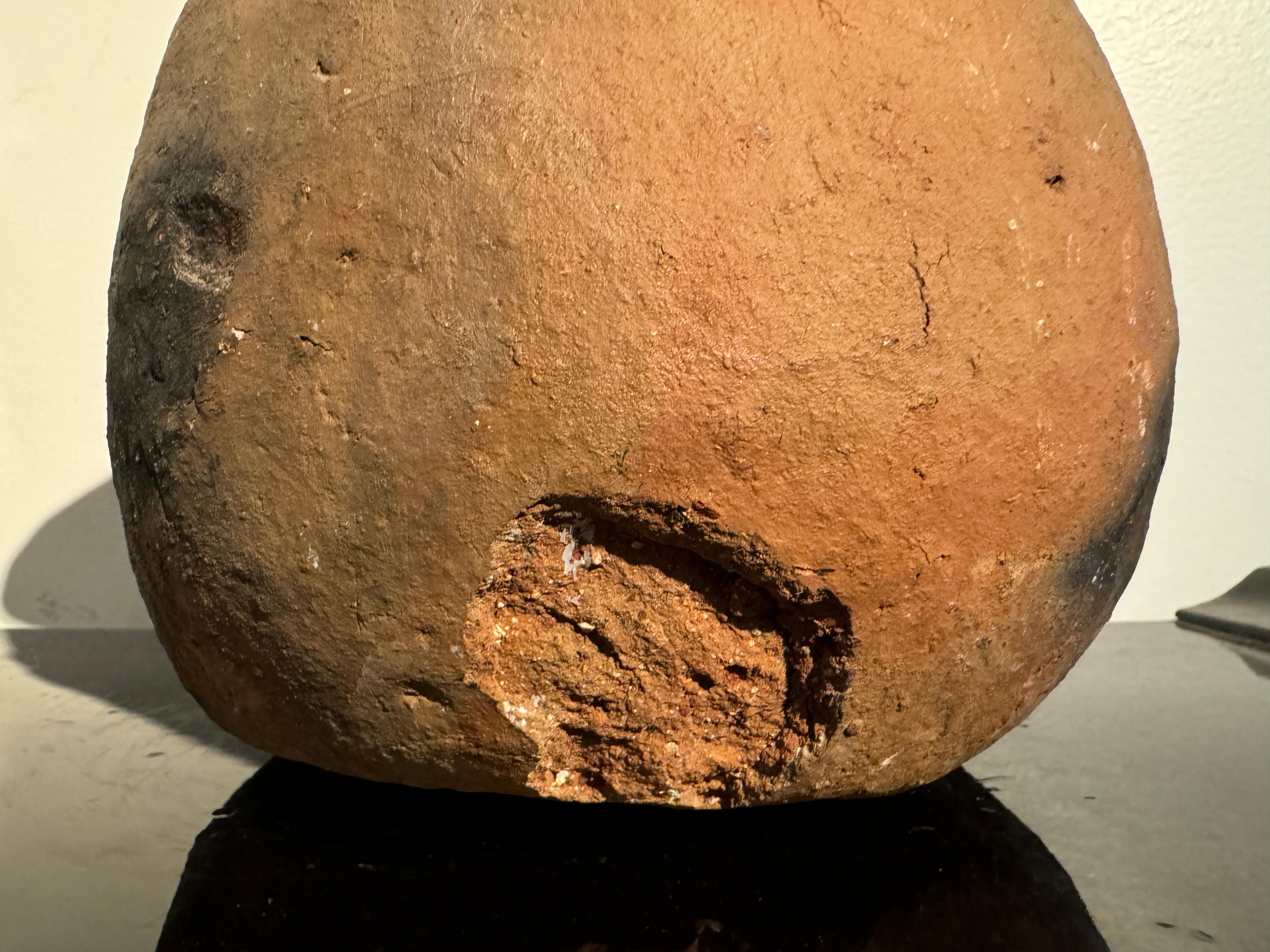 Vasija de cerámica Chambri Lakes de Papúa Nueva Guinea, mediados del siglo XX en venta 2