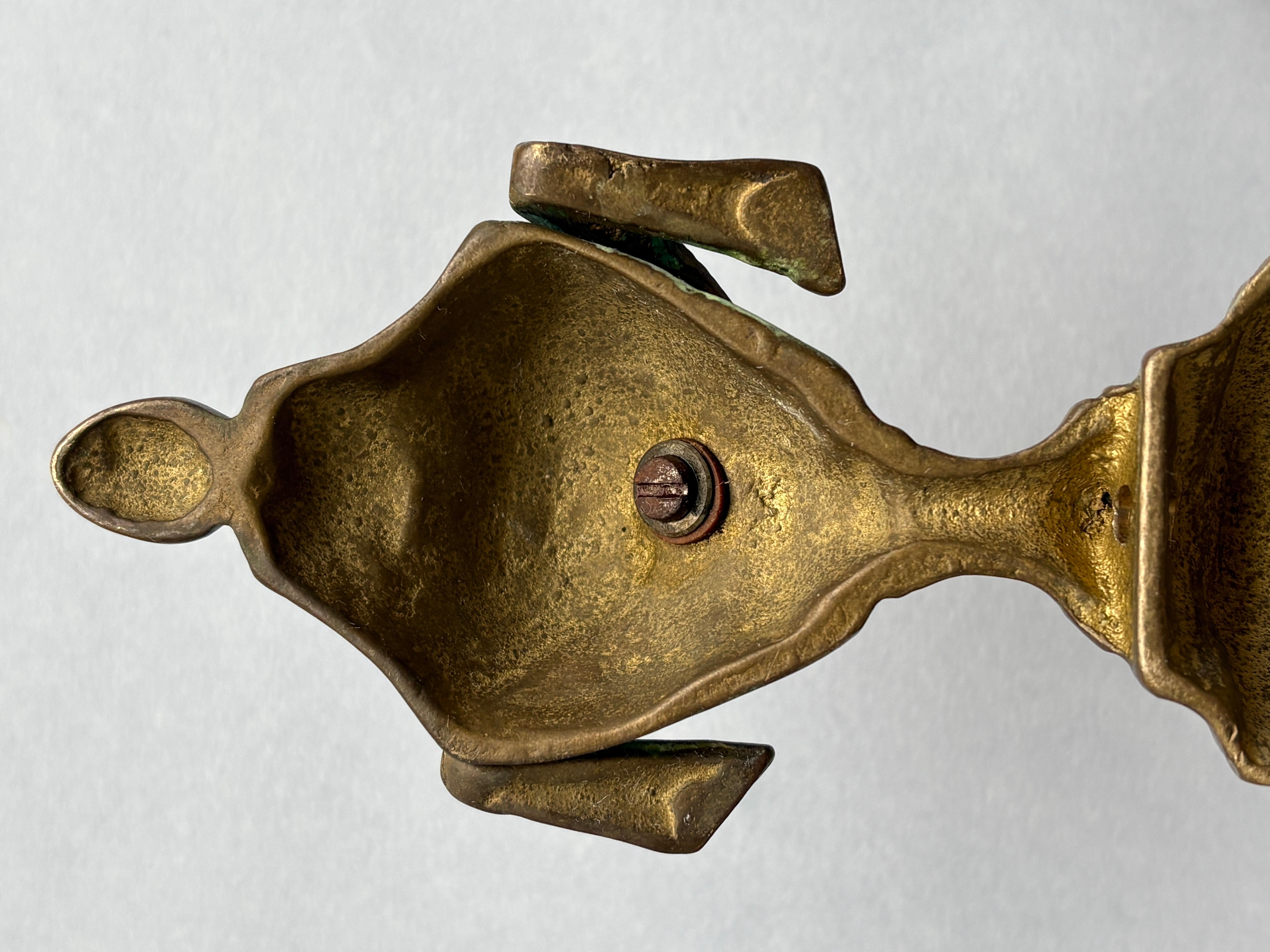 Par di lampade da parete francesi in bronzo dei primi del Novecento - stile Luigi XVI Revival in vendita 3