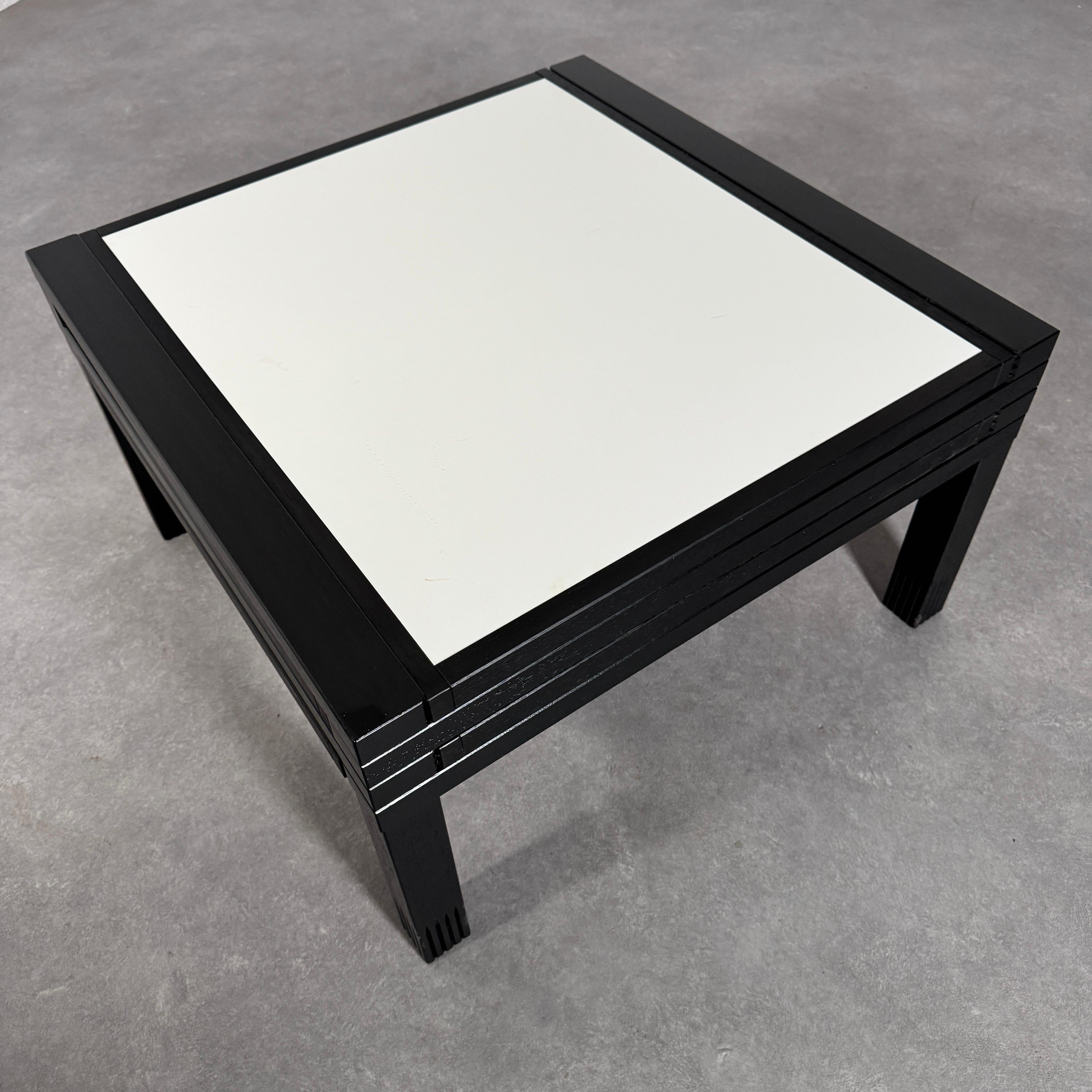 Acrylic PAR4 modular coffee table by Bernard Vuarnesson for ‘Bellato Italy’ 1980's.
