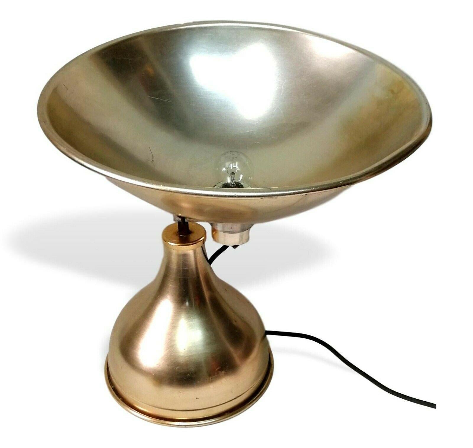Parabolic Shape Table Lamp In Good Condition For Sale In taranto, IT