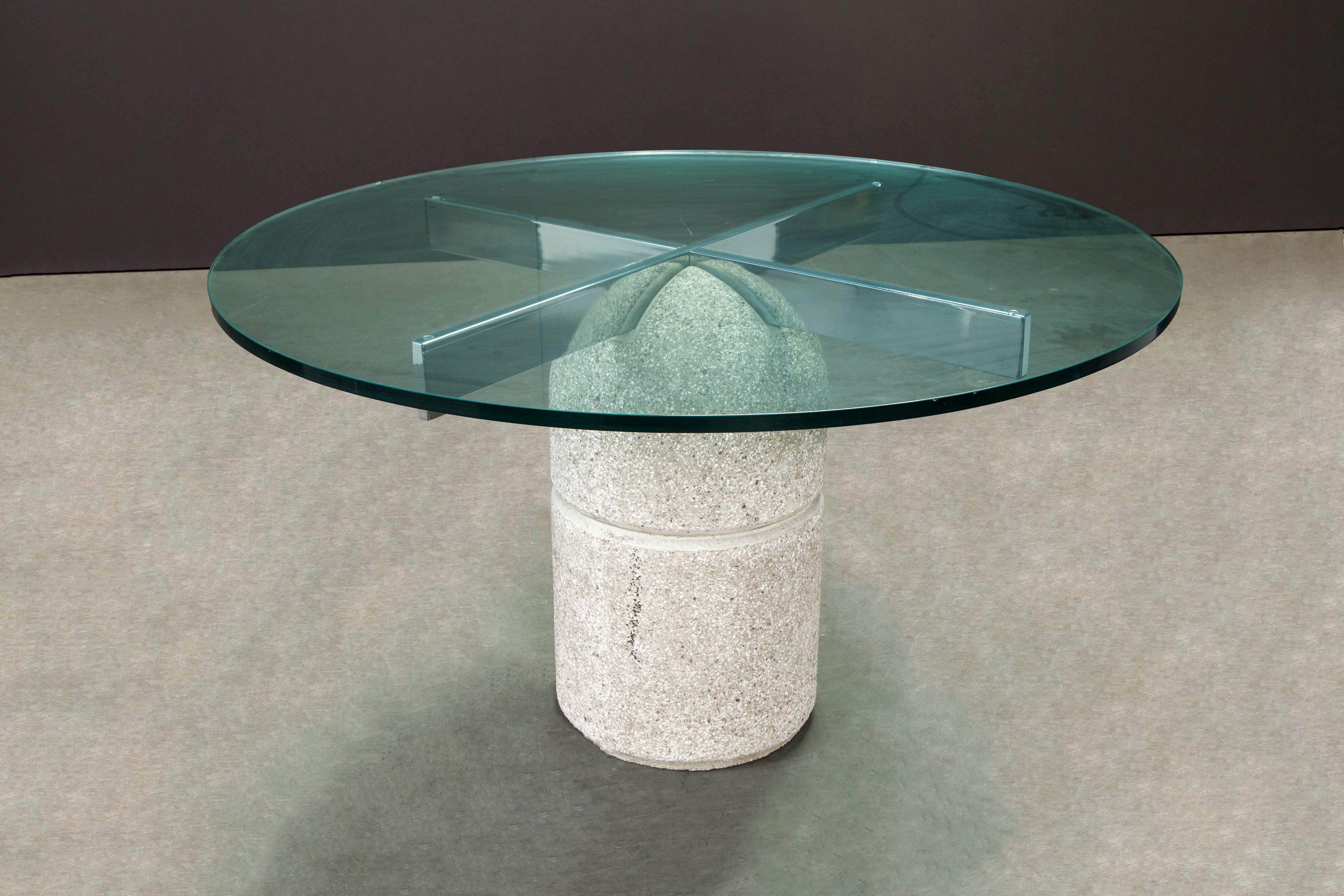 Modern 'Paracarro' Concrete Dining Table by Giovanni Offredi for Saporiti Italia, 1970s For Sale