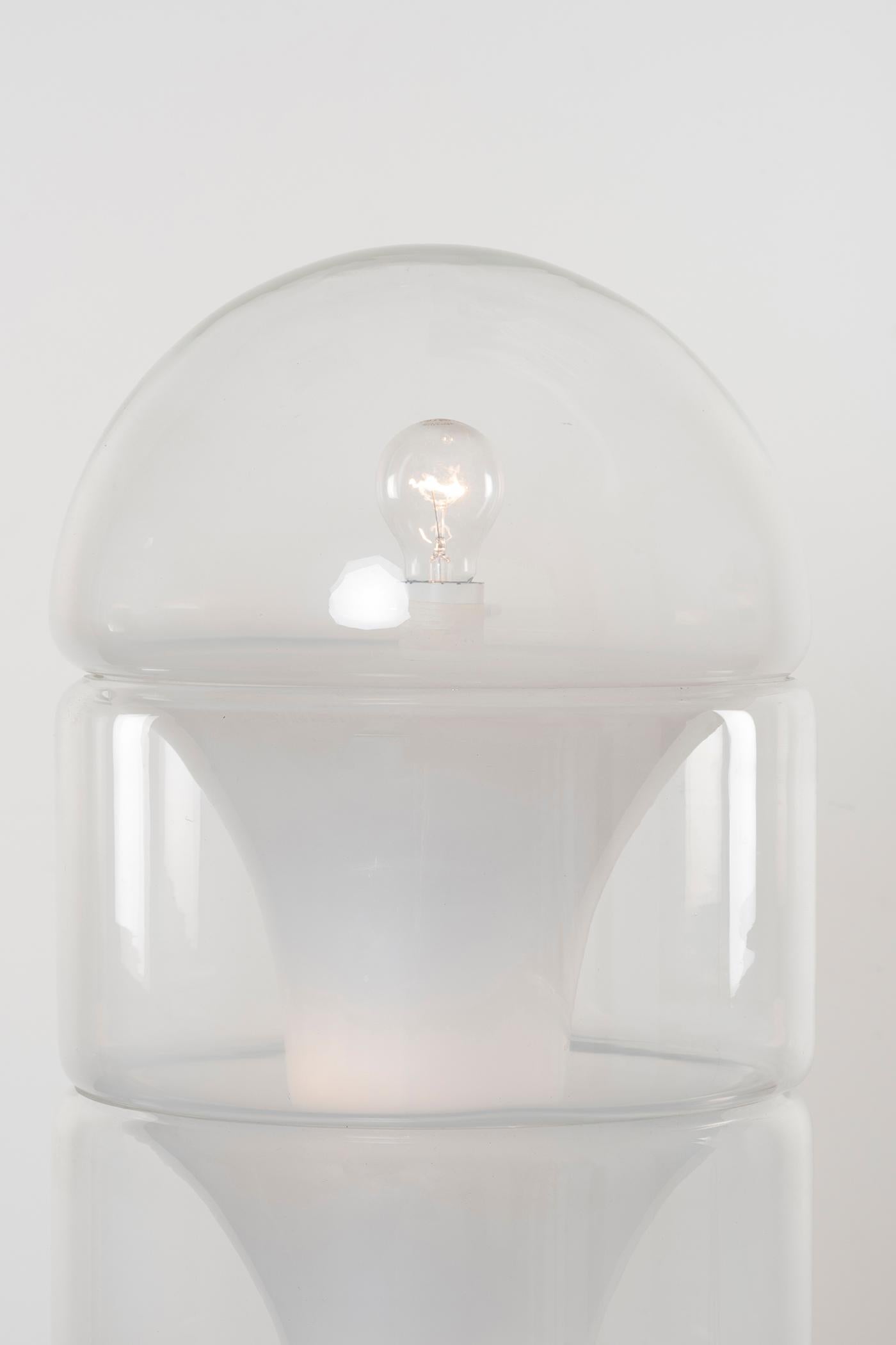 Paracarro Floor Lamp by Mazzega In Good Condition For Sale In Milano, Lombardia