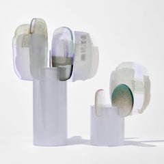 Paradise 10 Lilium, lilla, grigio e giada coppia di sculture in vetro di Amy Cushing