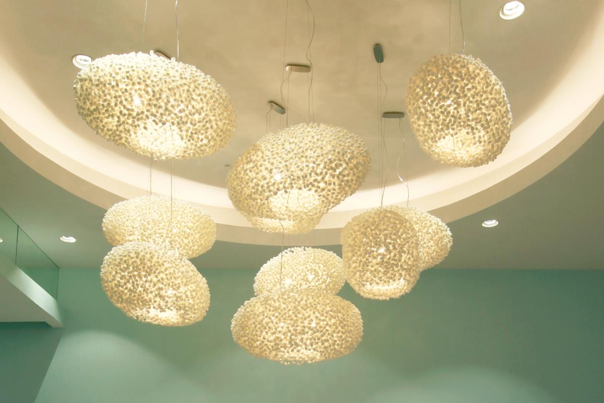 Paradise Pendant Light by Ango, 21st Century Silk Cocoon Handcrafted Lighting In New Condition For Sale In Bangkok, TH