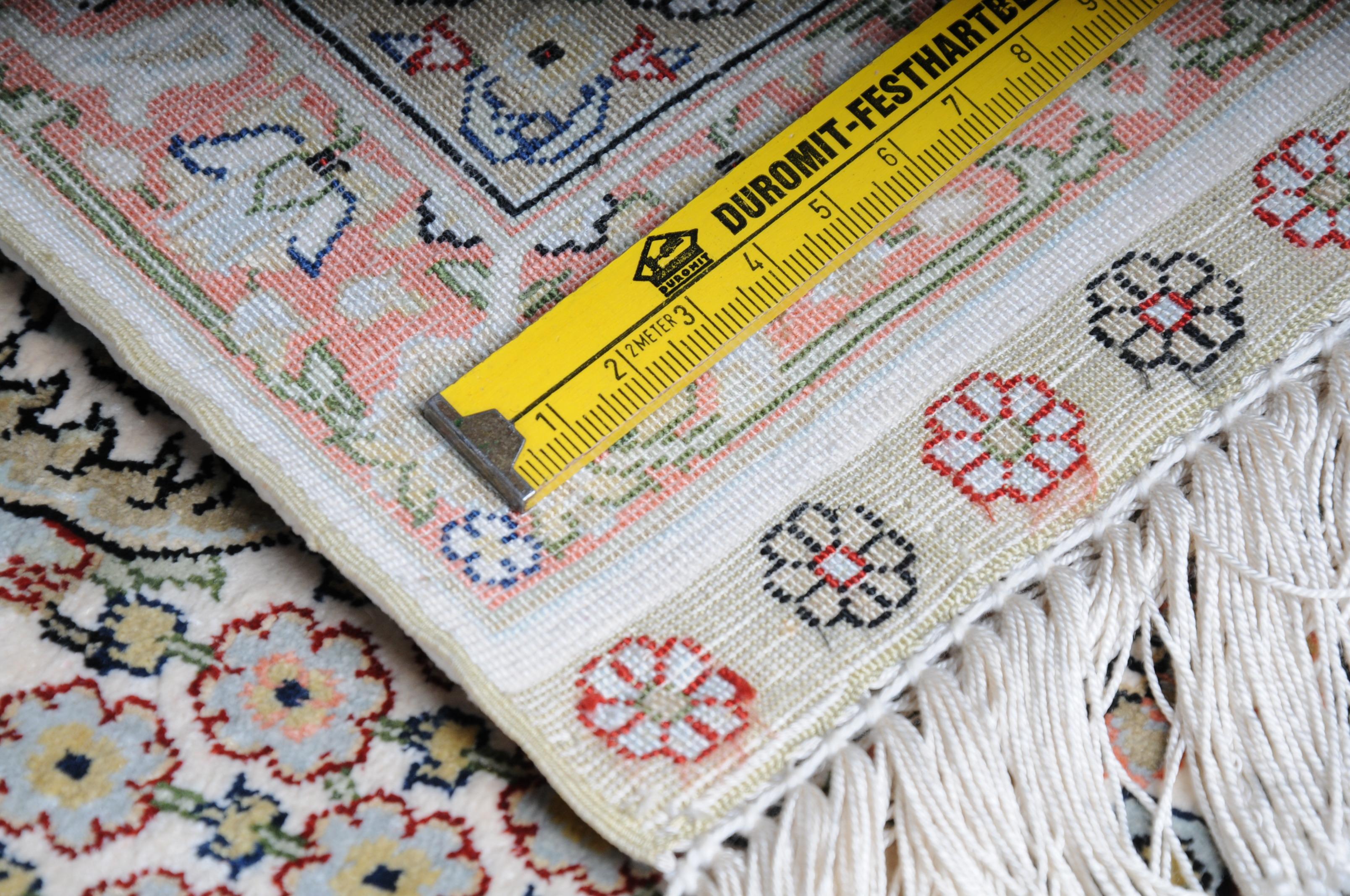 Paradise Prayer Rug, Silk End of the 20th Century For Sale 12