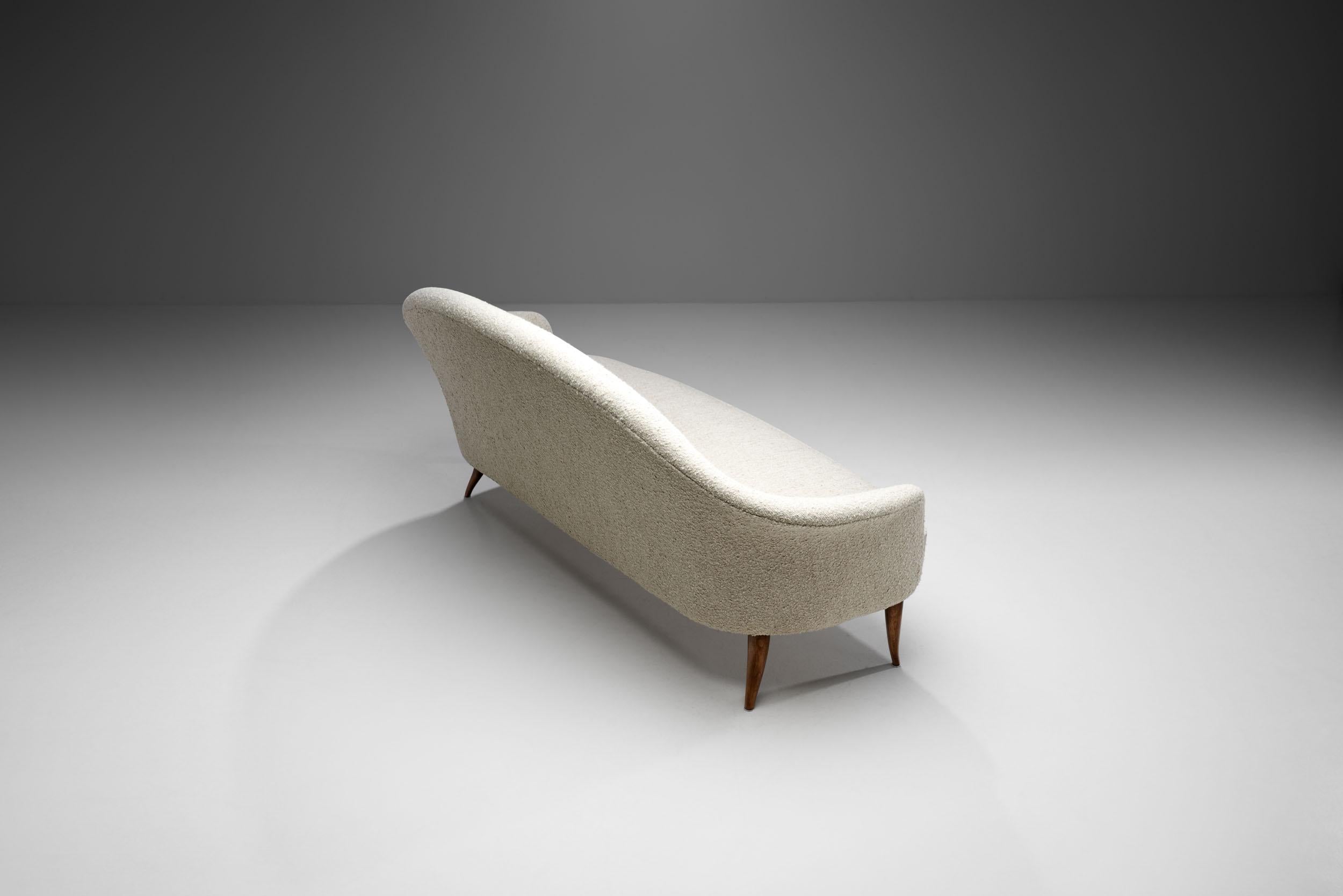 “Paradise” Sofa by Kerstin Hörlin-Holmquist, Sweden, 1958 In Good Condition For Sale In Utrecht, NL