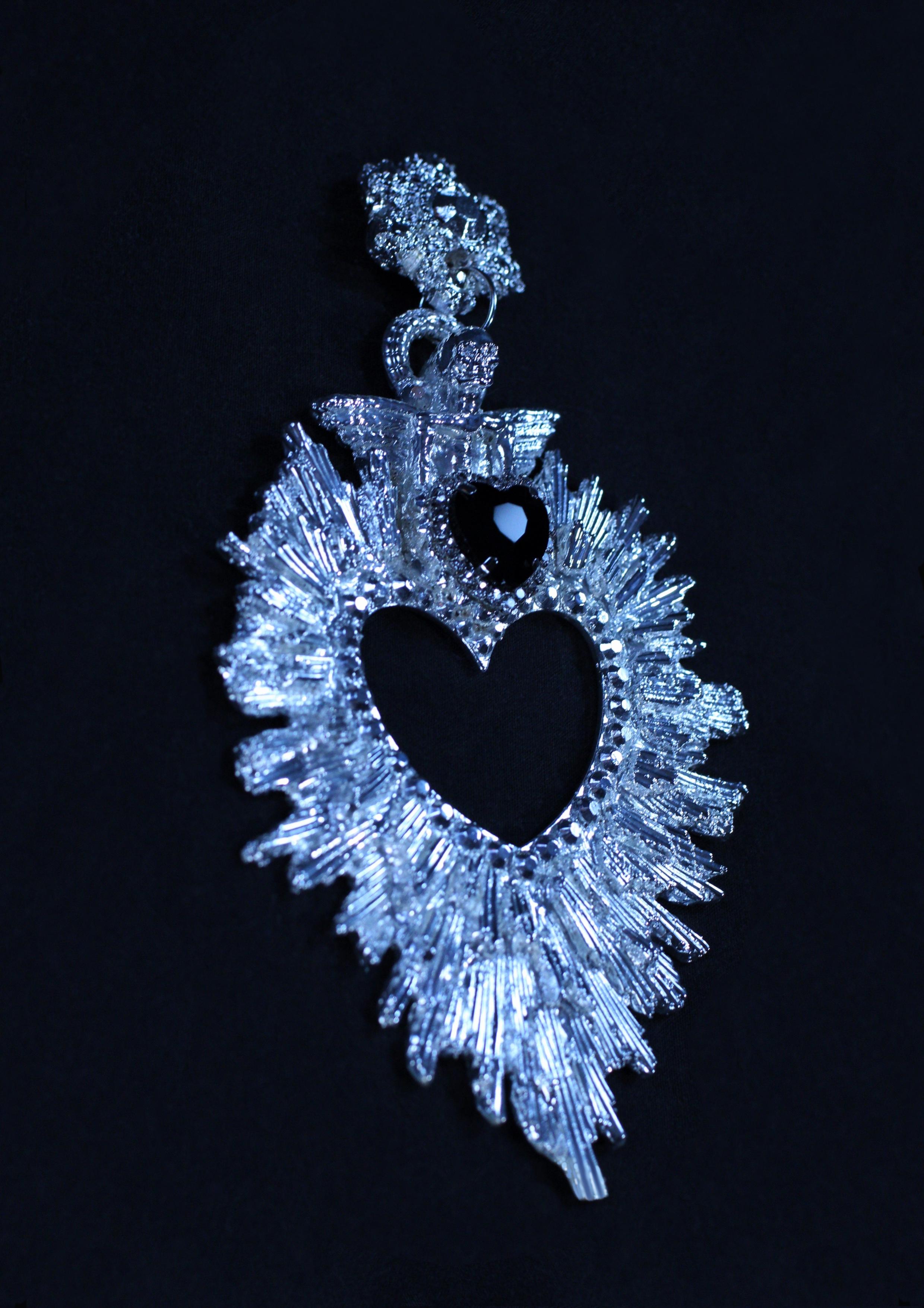 Paradiso Earrings, Sacred Heart & Reaper Design in Sterling silver Luxury Gothic In New Condition For Sale In Fleet, GB