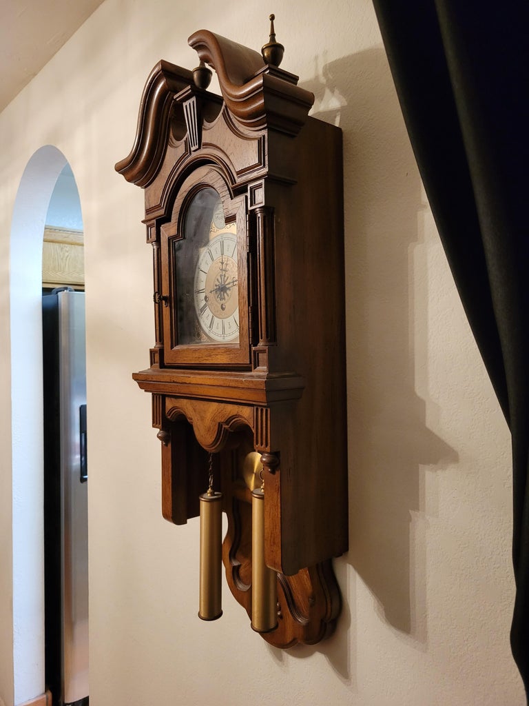 Horloge murale vintage Paragon avec carillon Westminster En vente sur  1stDibs