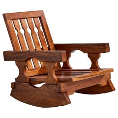 Sillas mecedoras de madera