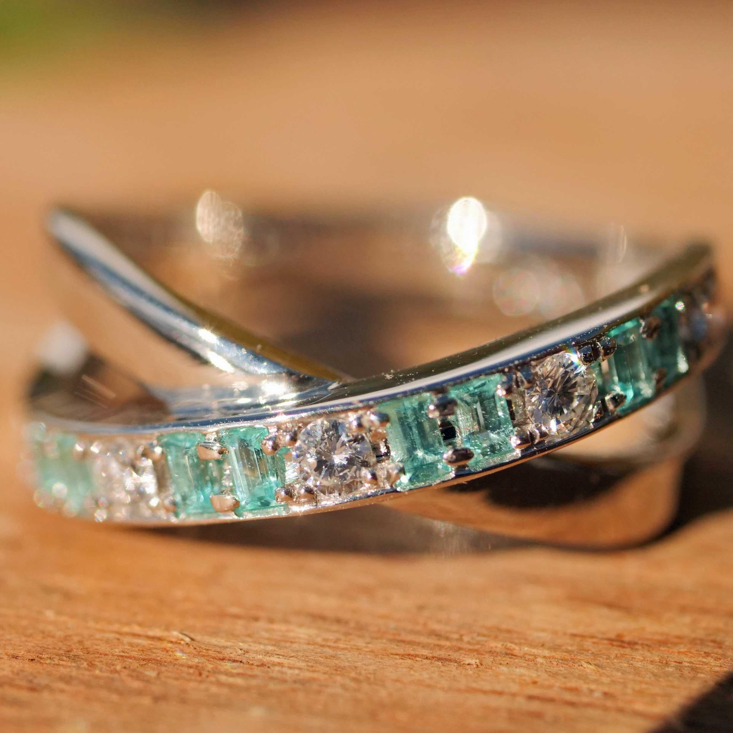 Anello Paraiba Brilliante 0,17 ct 0,16 ct 950 Platino particolarmente puro Pietre preziose in vendita 4