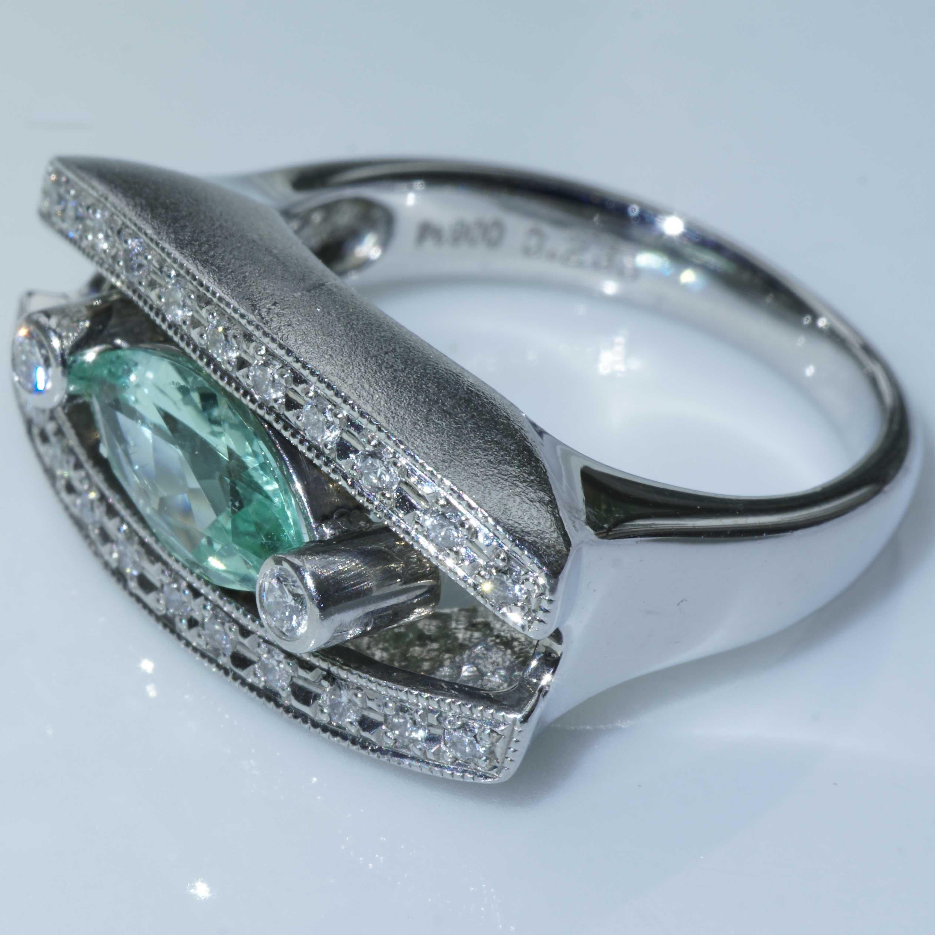 Modern Paraiba Brilliant Ring 0.847 ct 0.28 ct Platinum 900 almost eyeclear Marquise For Sale
