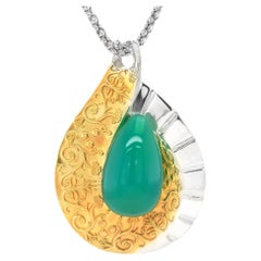 "Paraiba" color Agate 15.27 carats set in Silver and 14K Gold Plated Pendant