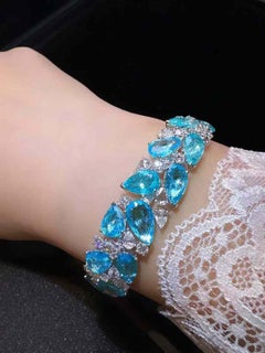Bracciale Paraiba e Diamanti, Paraiba 20 Carati, Oro 18K