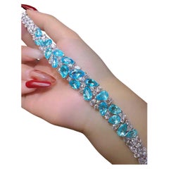 Bracciale Paraiba e Diamanti, Paraiba 20 Carati, Oro 18K