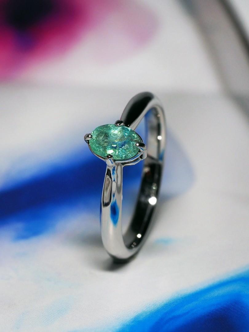 14K white gold ring with natural Paraiba Tourmaline
tourmaline origin - Mozambique
colour: green (bG 2/3, colour is described by GIA colored stone grading)
transparency: I1
stone measurements - 0.12 х 0.16 х 0.24 in / 3 х 4 х 6 mm
stone weight -
