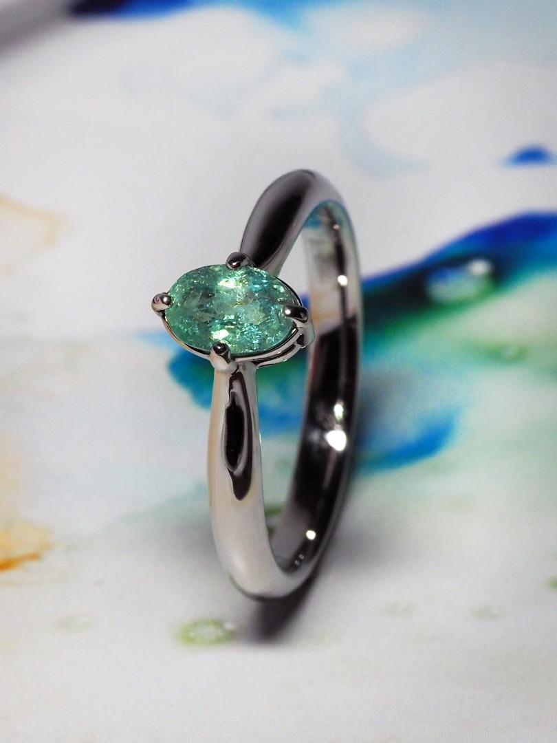 Oval Cut Paraiba Ring Gold Natural Tourmaline modern Engagement ring  For Sale