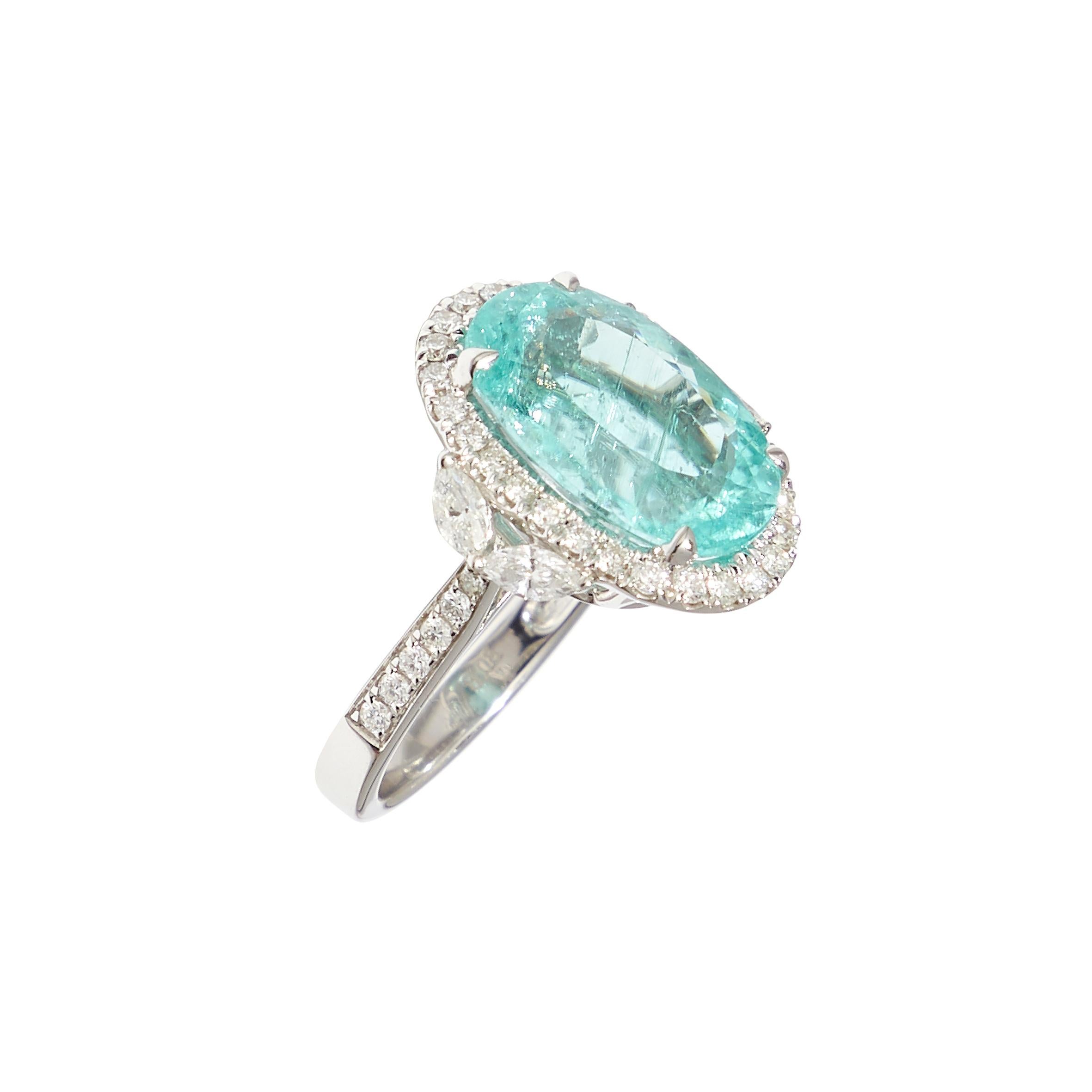 Paraiba Tourmaline 18 karat white gold 8carats one-of-a-kind In New Condition For Sale In Amsterdam, NL