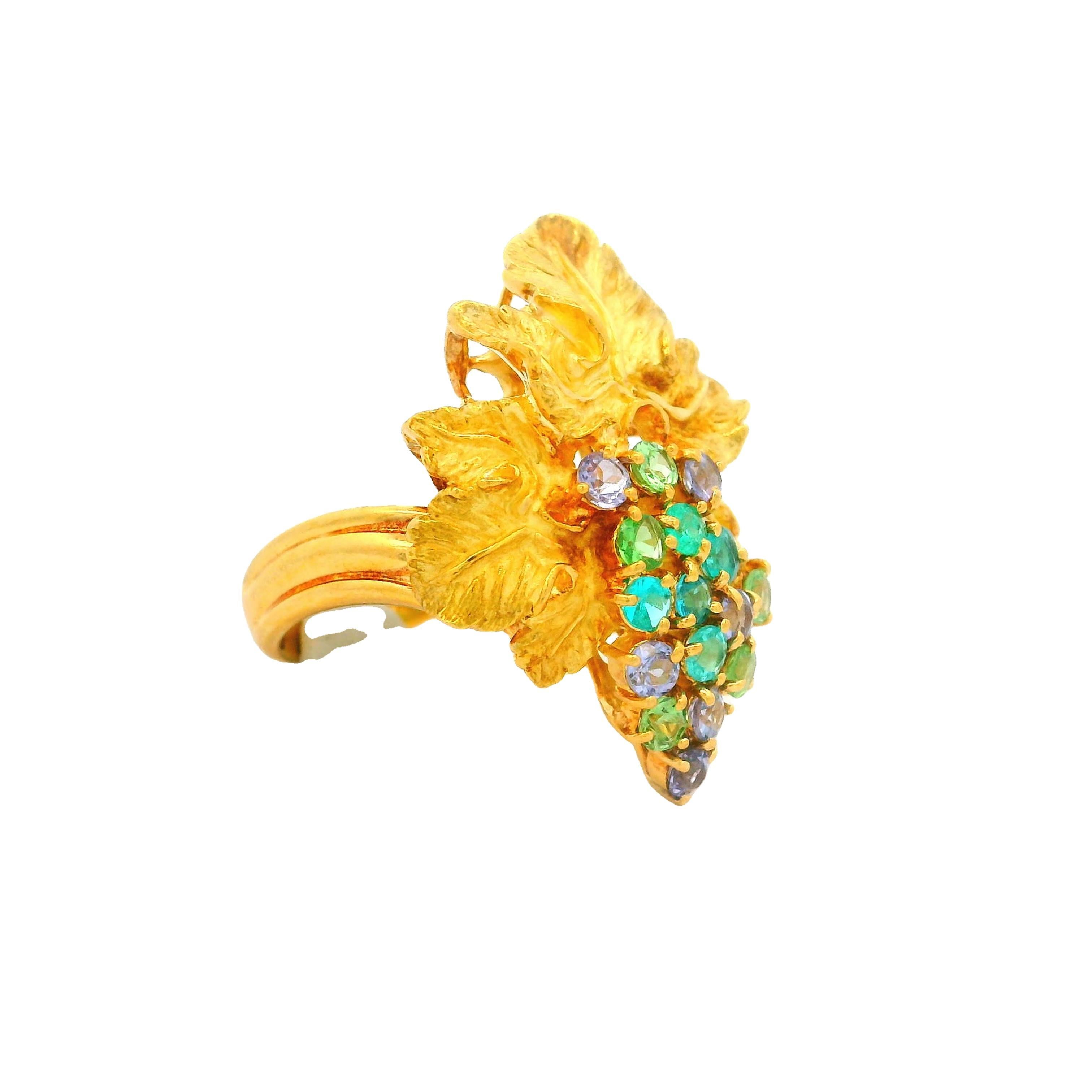 Round Cut Paraiba Tourmaline 18k Yellow Gold Grape-Leaf Ring For Sale
