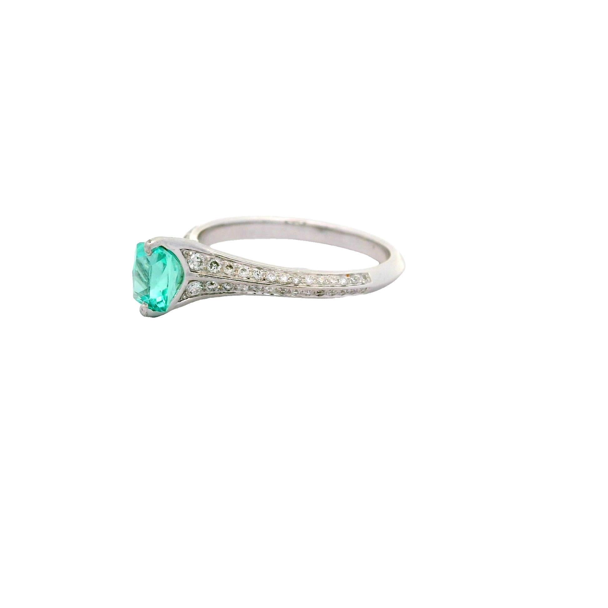 Bague Paraiba en or blanc 18 carats avec tourmaline et diamants Neuf - En vente à Beverly Hills, CA