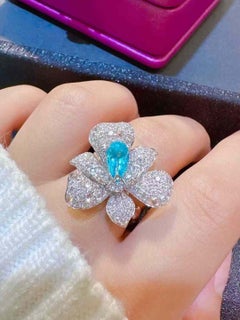 Paraiba Tourmaline Diamond Floral Ring in 18K Gold