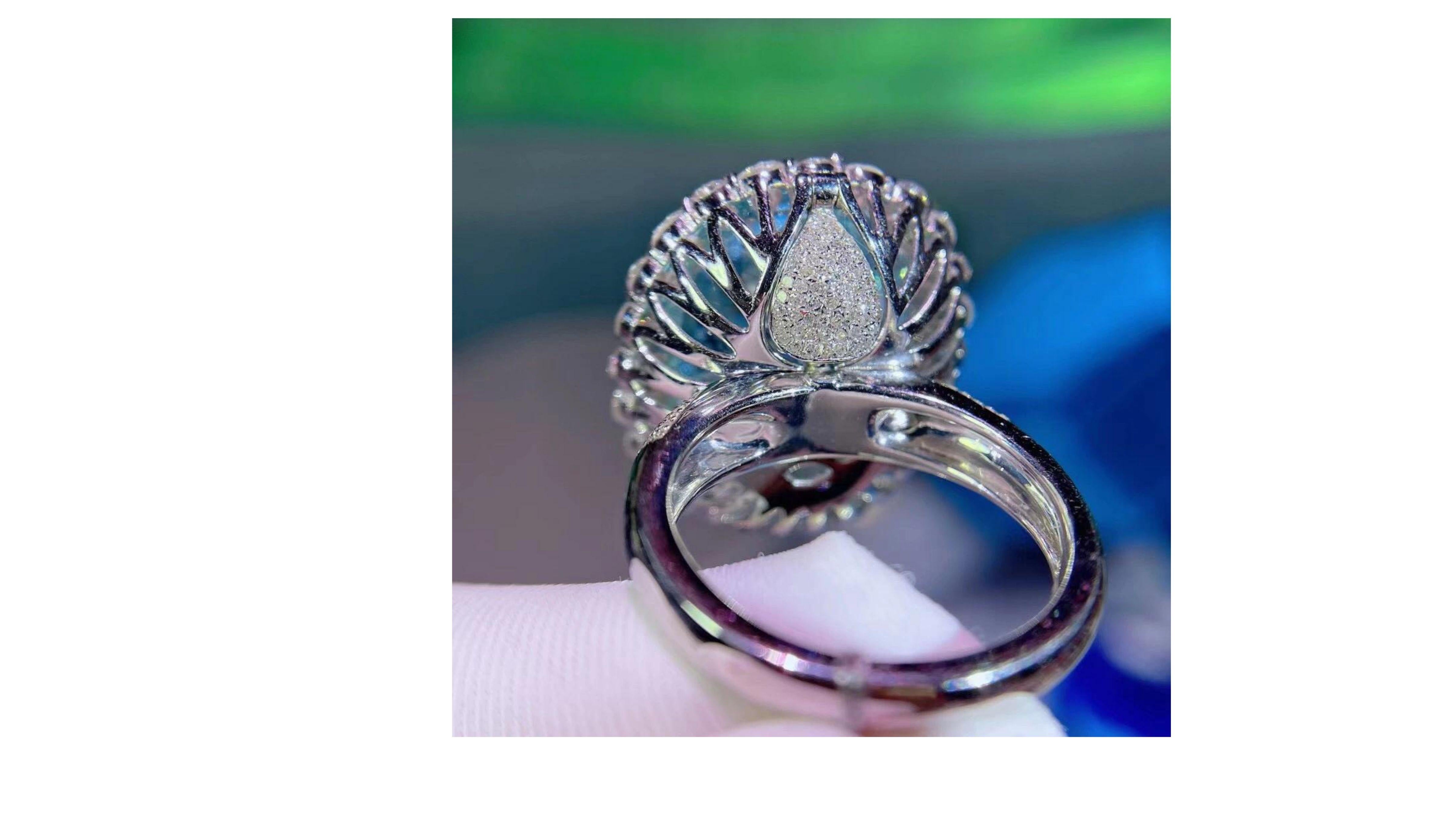 17.95 Carat Paraiba Tourmaline Diamond Ring 18 Karat White Gold For Sale 1