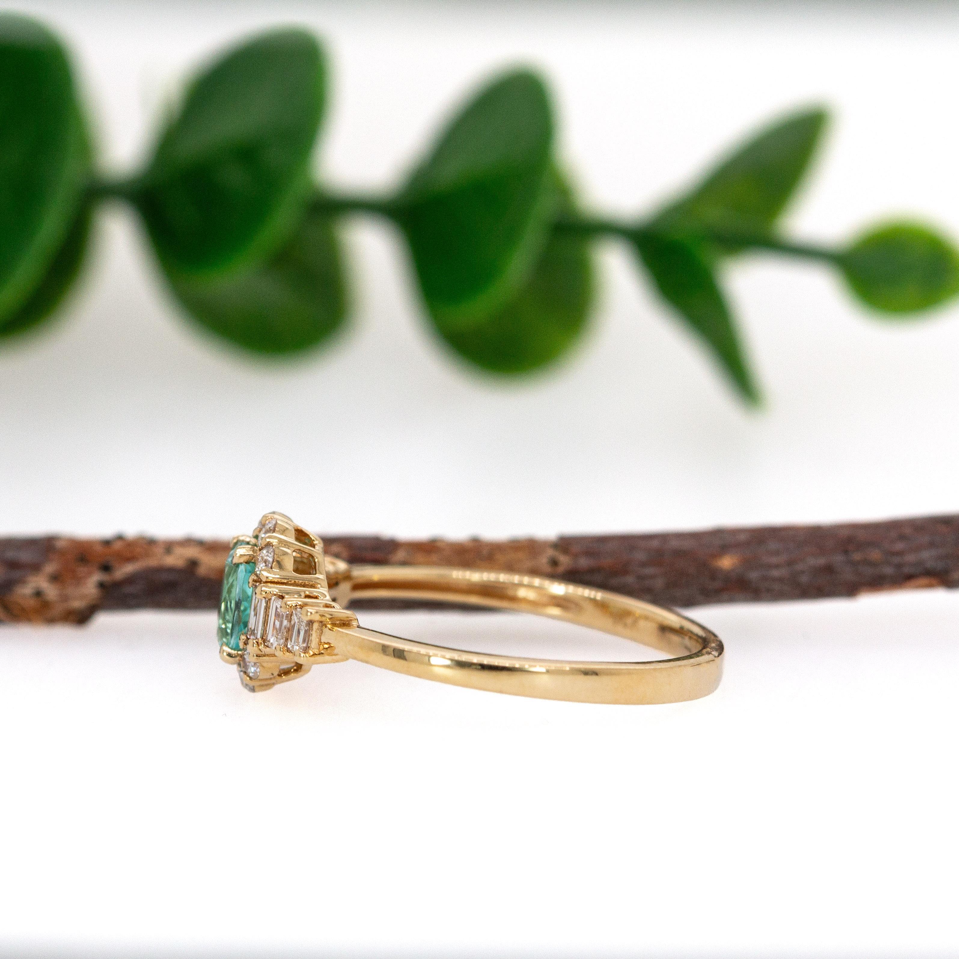 Anillo de Turmalina Paraiba con Diamantes Naturales en Oro Macizo de 14K  OV 5,5x4mm en Nuevo estado para la venta en Columbus, OH