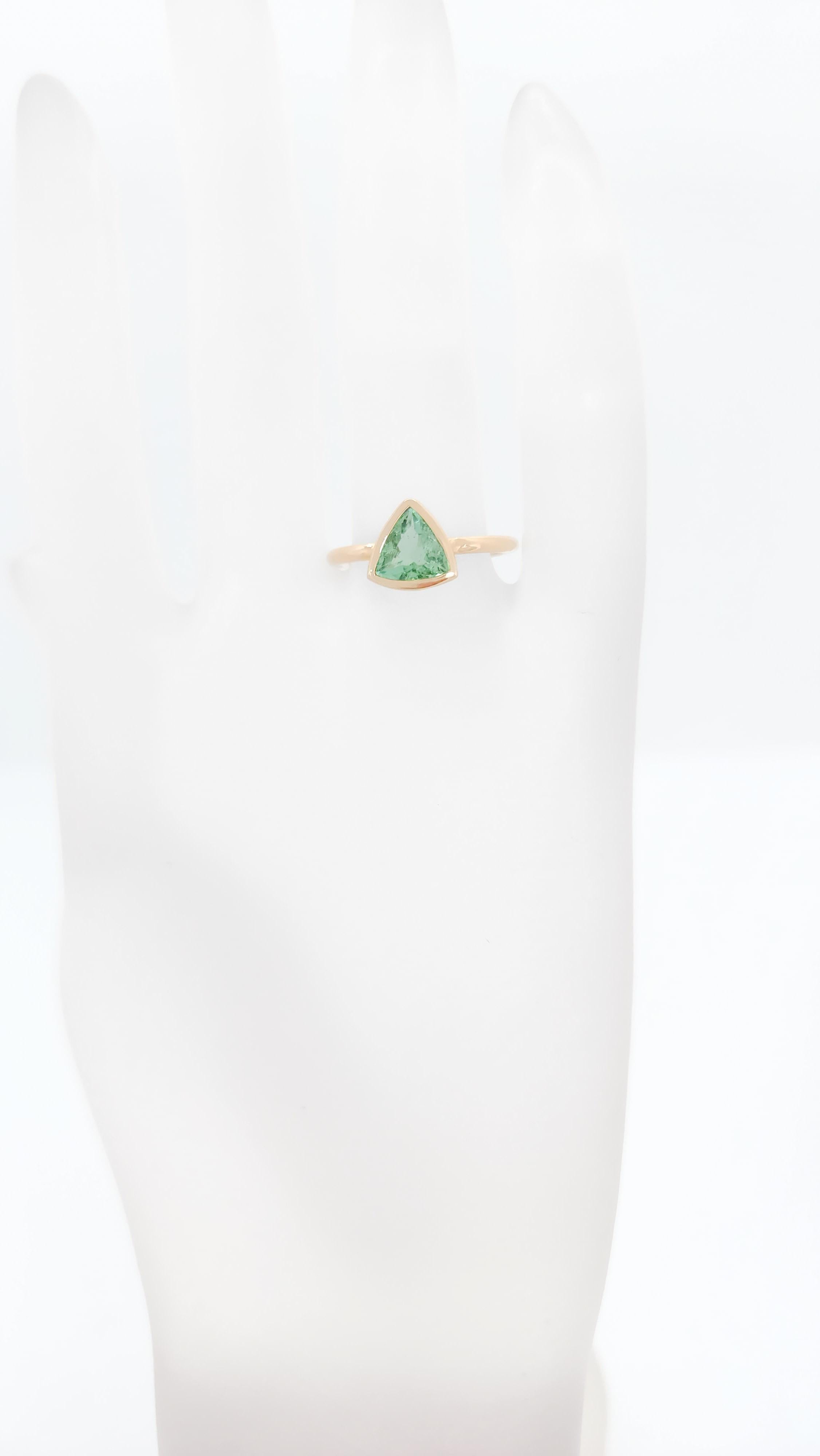 Trillion Cut Paraiba Tourmaline Triangle Ring in 18k Rose Gold For Sale