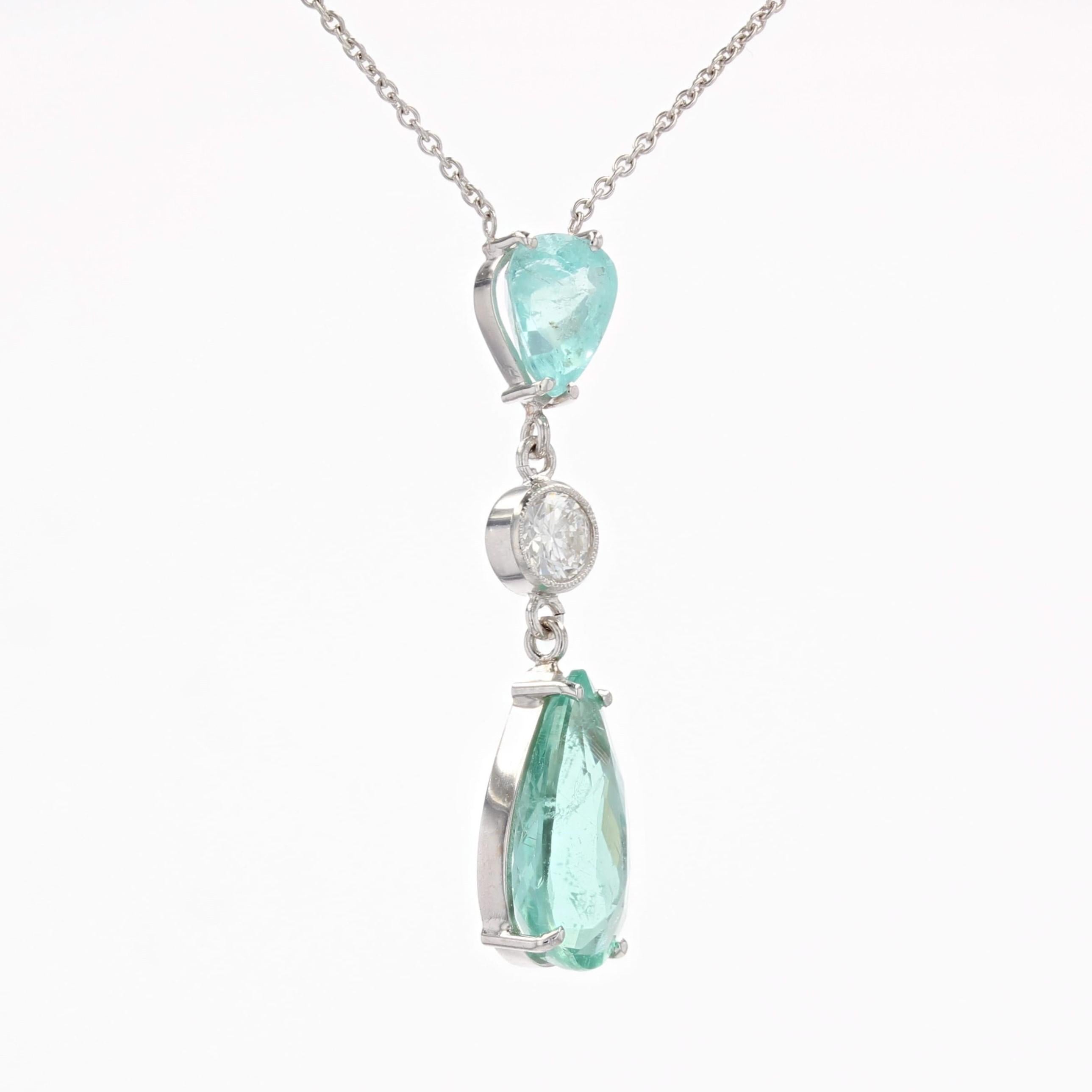 Halskette mit Anhnger aus 18 Karat Weigold mit Paraiba-Turmalinen und Diamanten im Angebot 1